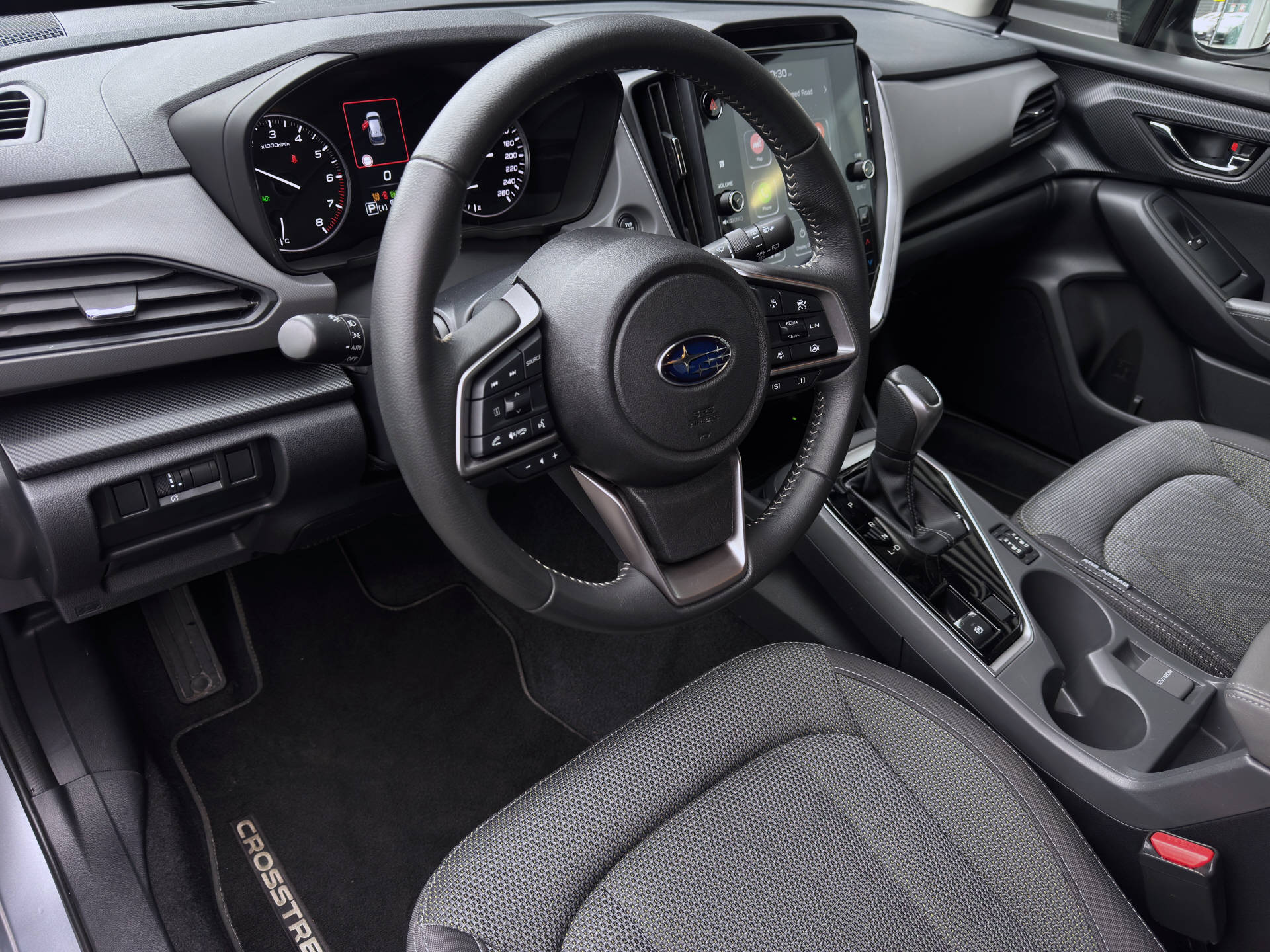 SUBARU Crosstrek 2.0i e-Boxer Swiss Plus-image-11