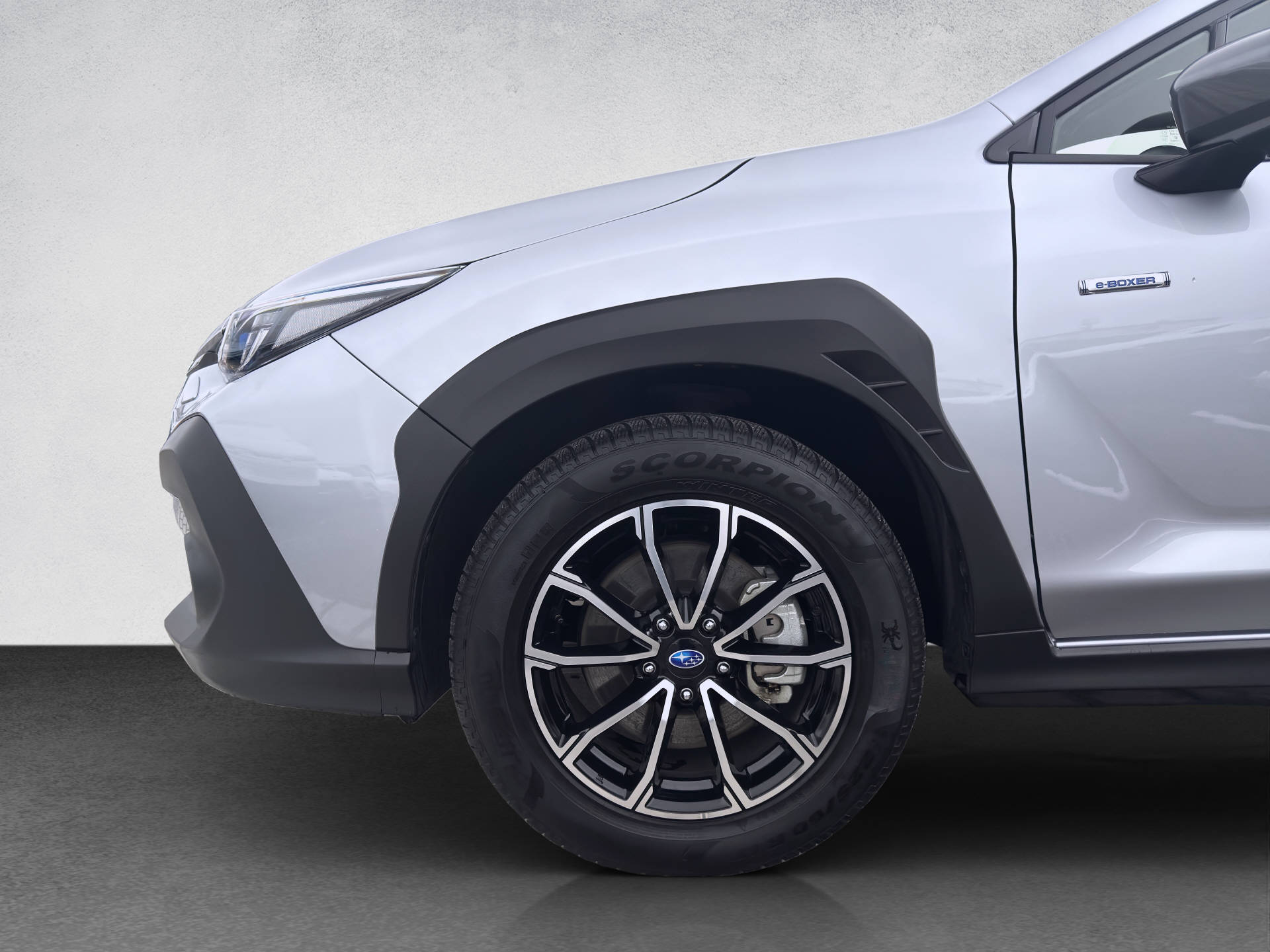 SUBARU Crosstrek 2.0i e-Boxer Swiss Plus-image-2