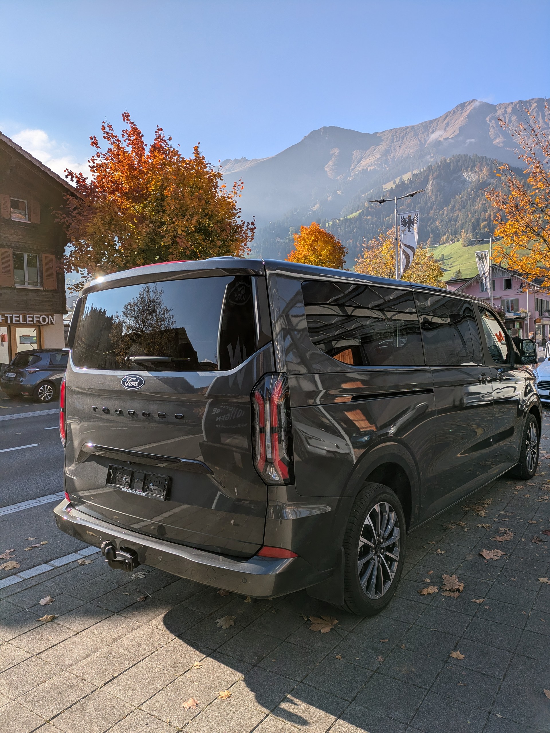 FORD Tourneo C Bus 320 L2 2.0 EcoBlue 170 Titanium X-image-4