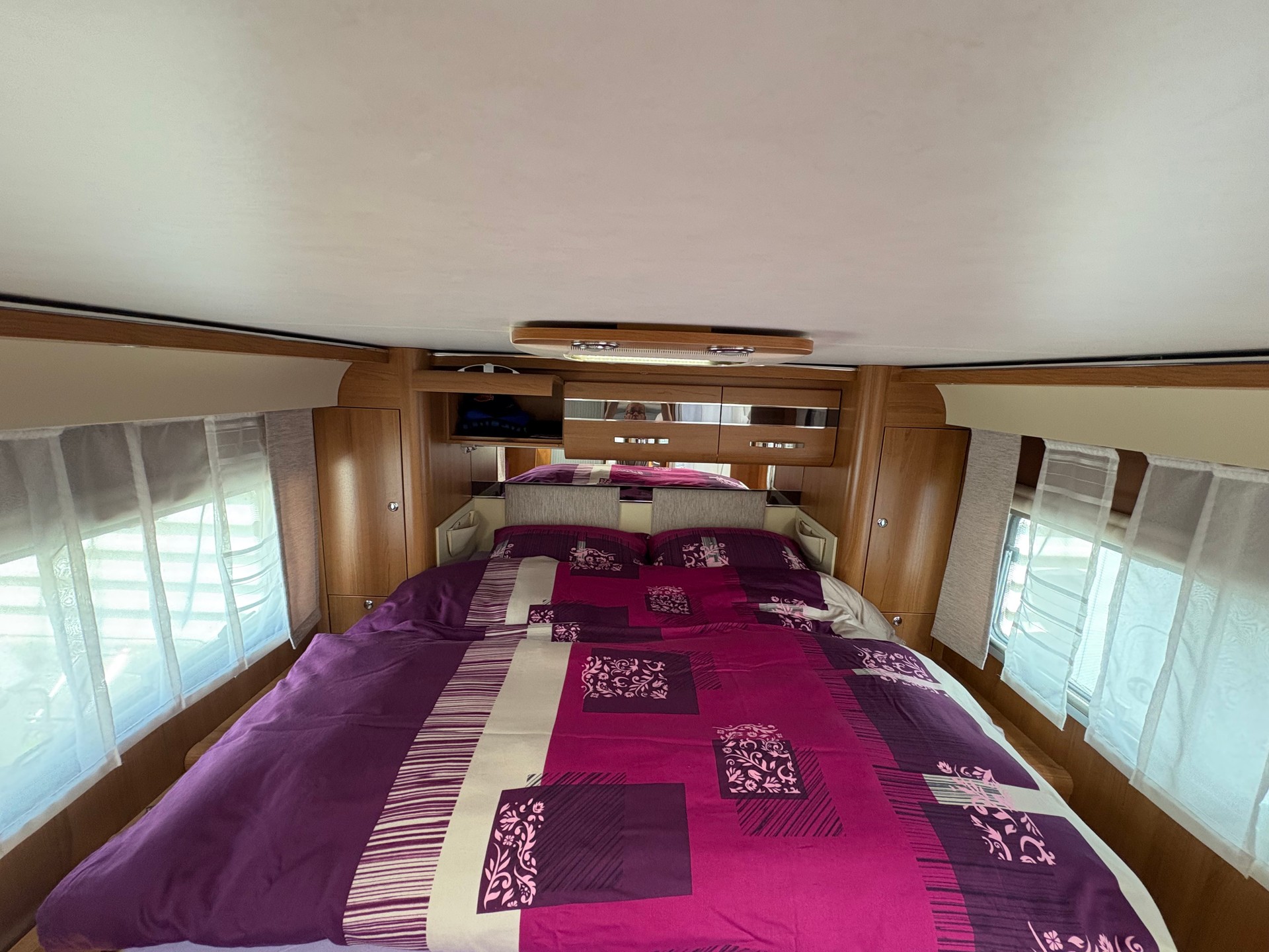LMC Cruiser T721G-image-5