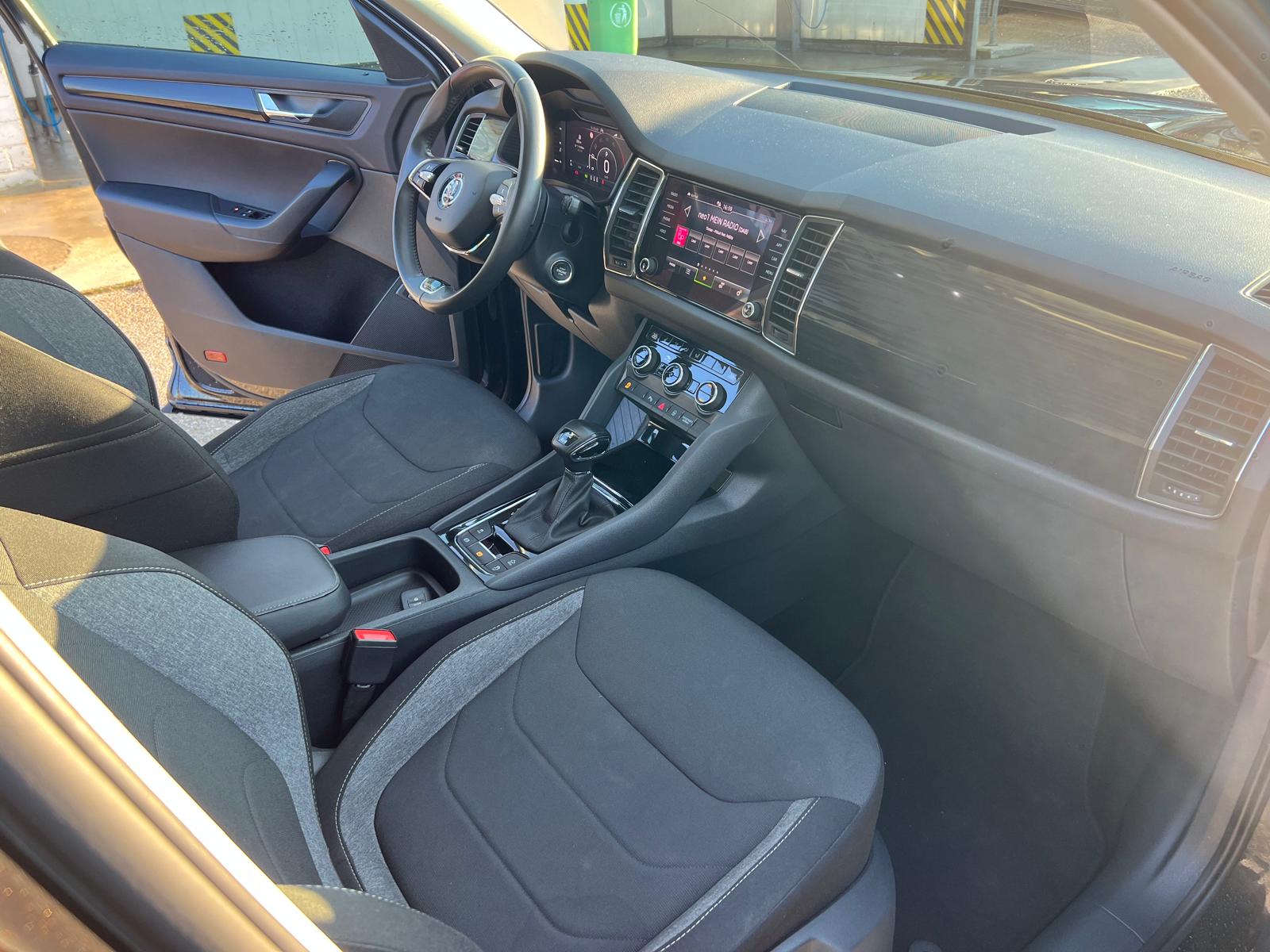 SKODA Kodiaq 2.0 TDI SCR Drive 4x4 DSG-image-6