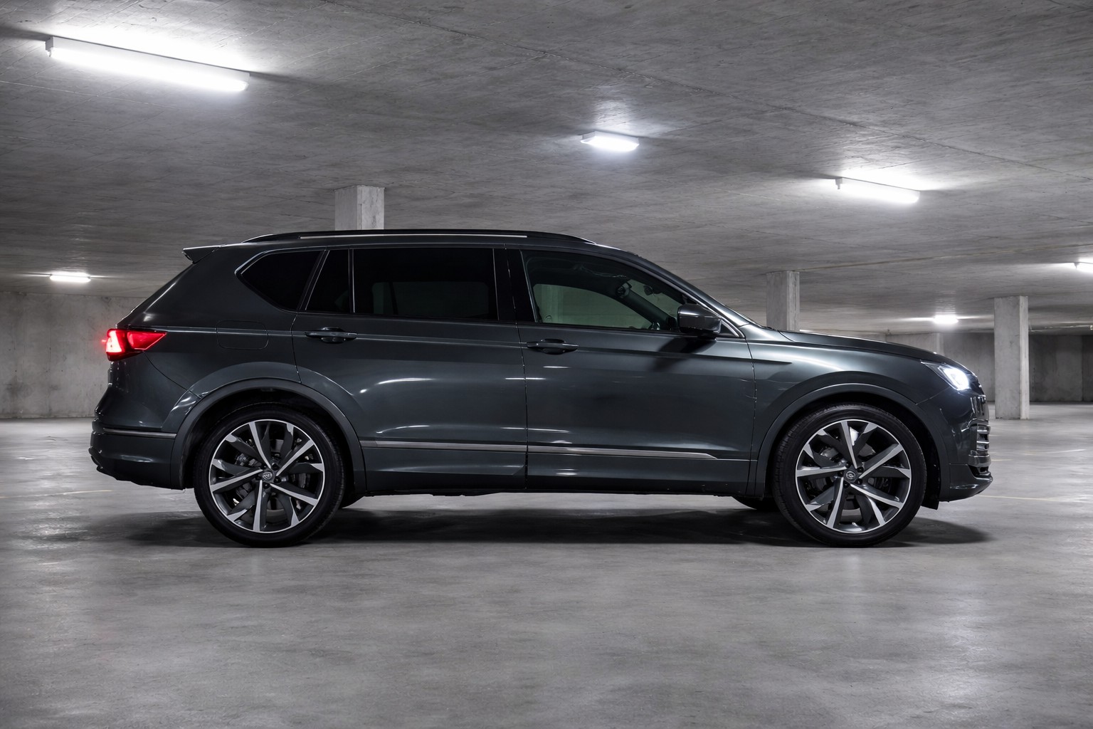 SEAT Tarraco 2.0TSI Hola FR 4Drive DSG-image-2