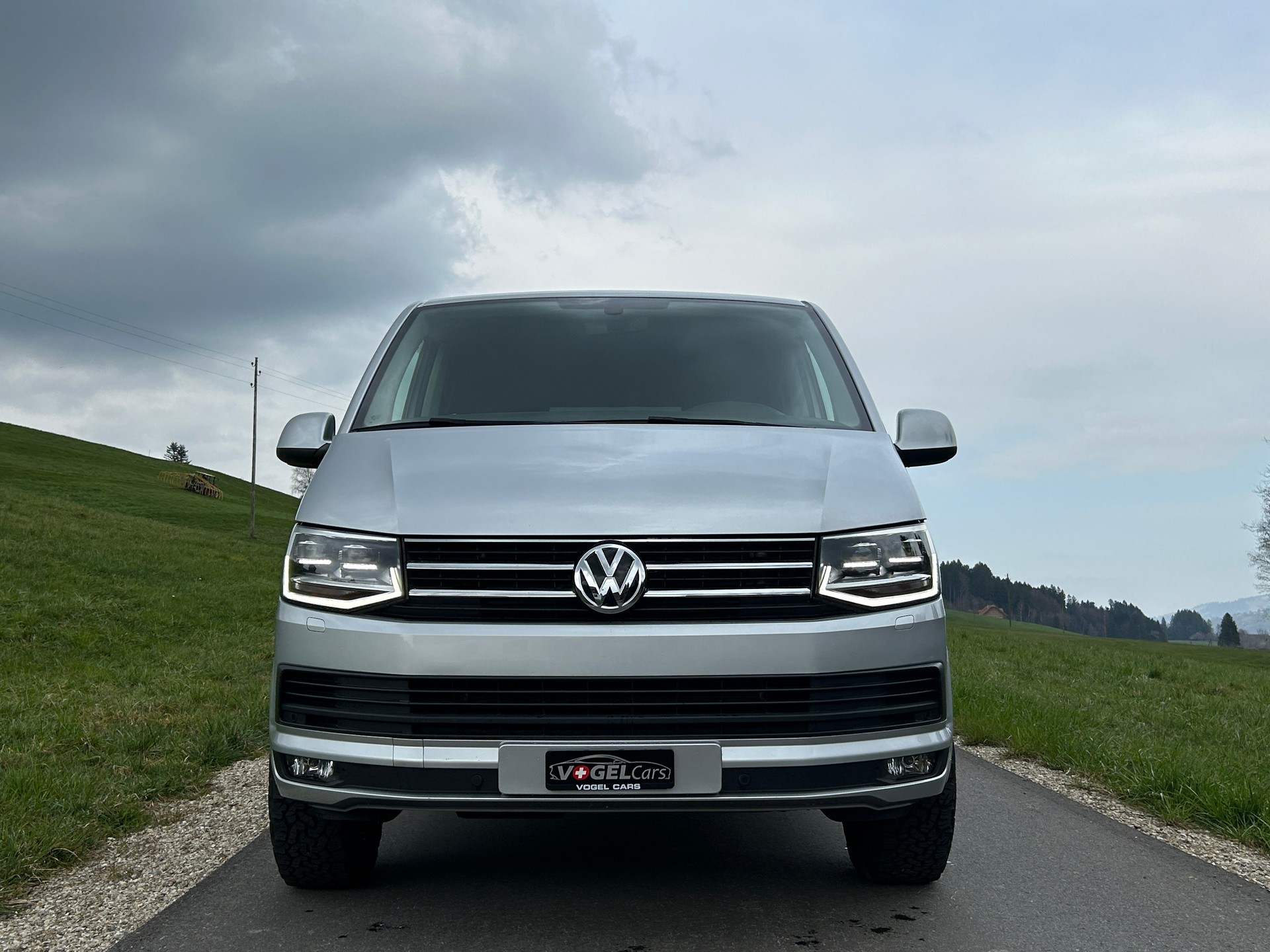 VW T6 2.0 TDI Caravelle Liberty 4Motion DSG-image-6