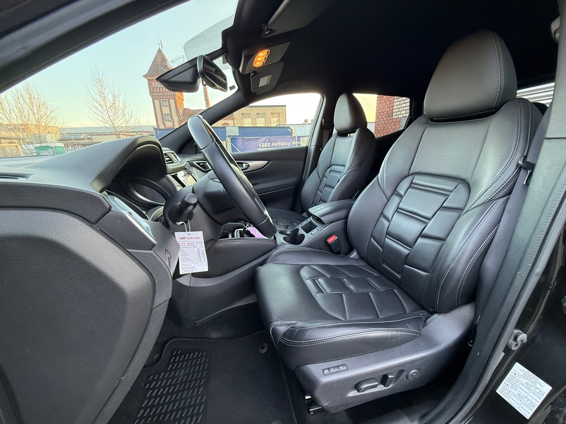 NISSAN Qashqai 1.6 dCi tekna ALL-MODE 4x4-image-10