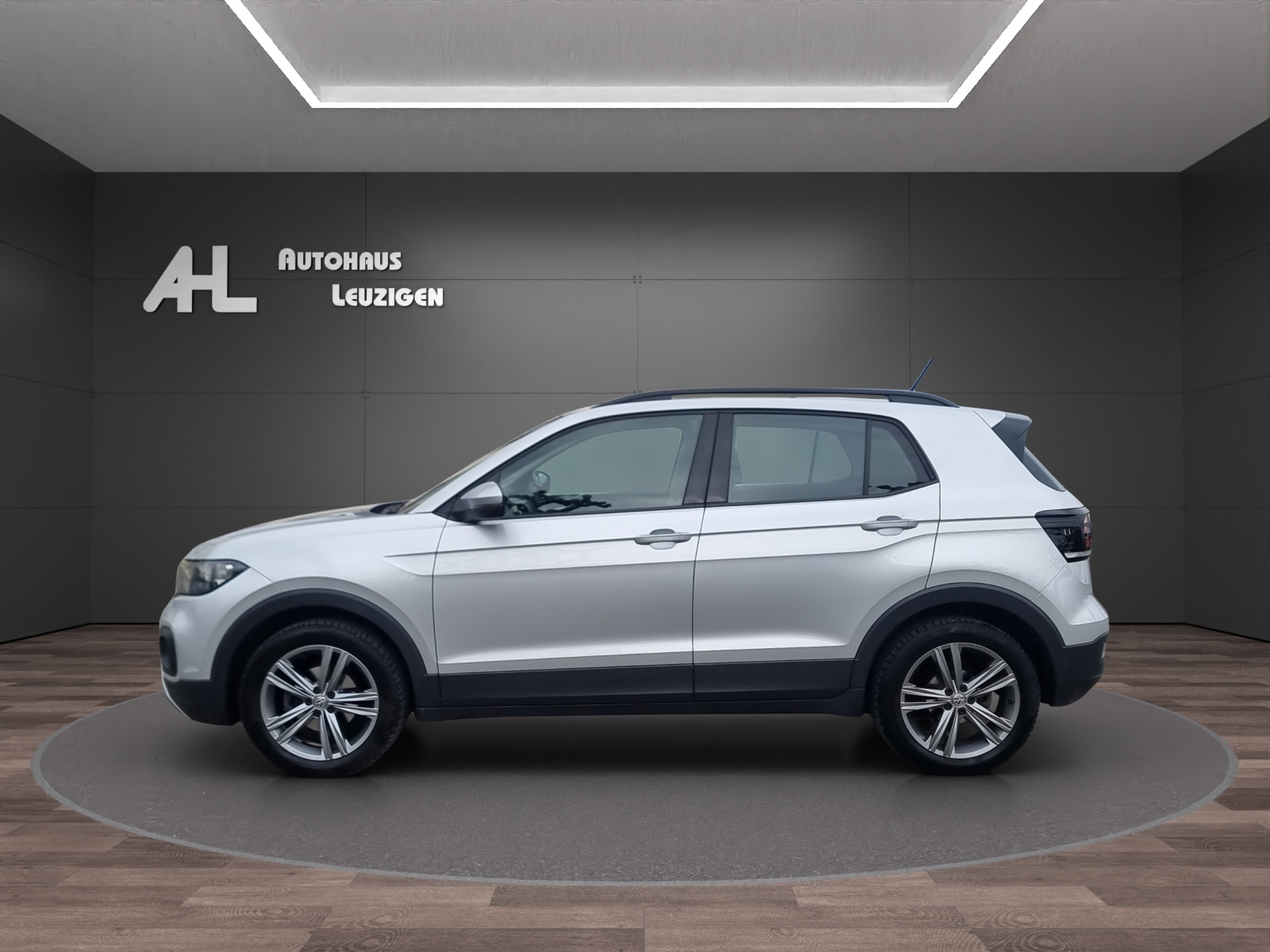 VW T-Cross 1.0 TSI Life DSG-image-1