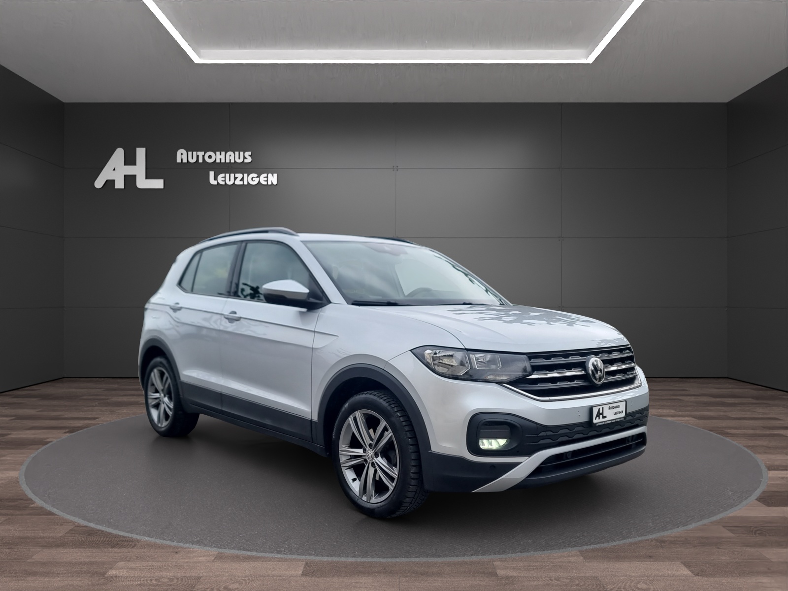 VW T-Cross 1.0 TSI Life DSG-image-6