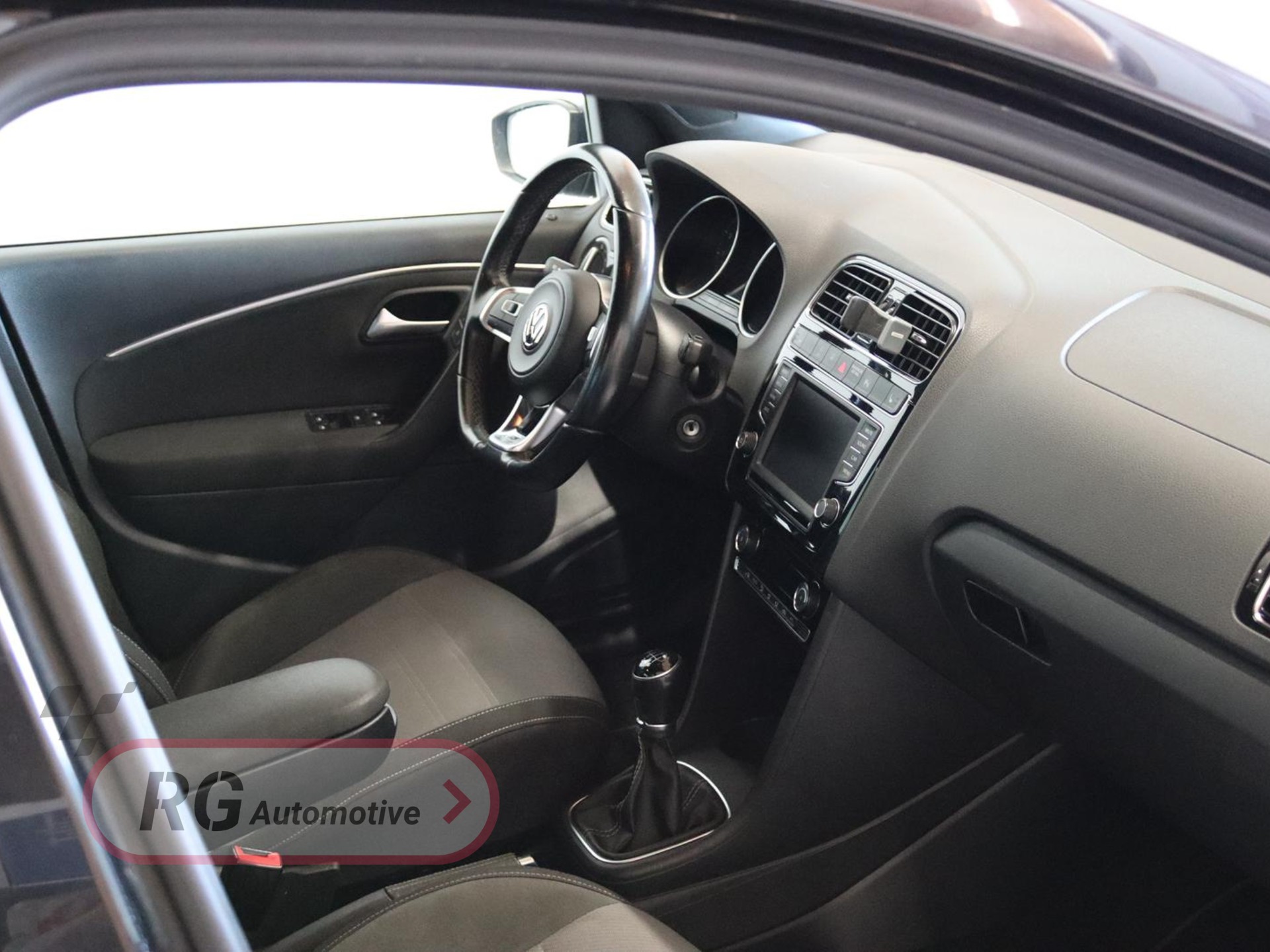 VW Polo 1.0 TSI BMT Comfortline-image-10