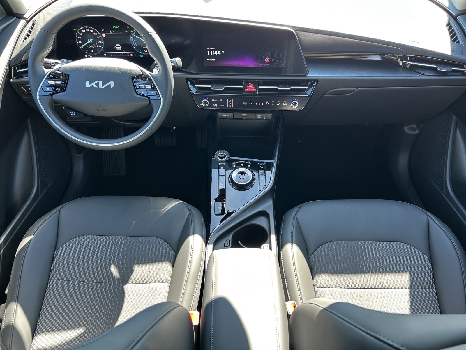 KIA Niro 1.6 GDi Hybrid Power Edition-image-11