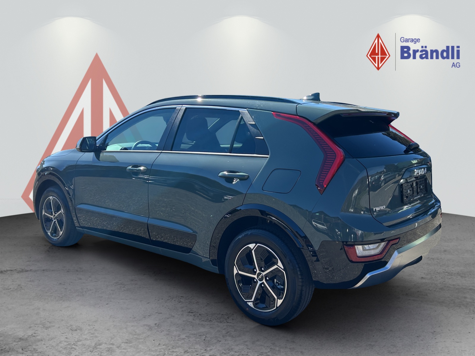 KIA Niro 1.6 GDi Hybrid Power Edition-showroom-element-3