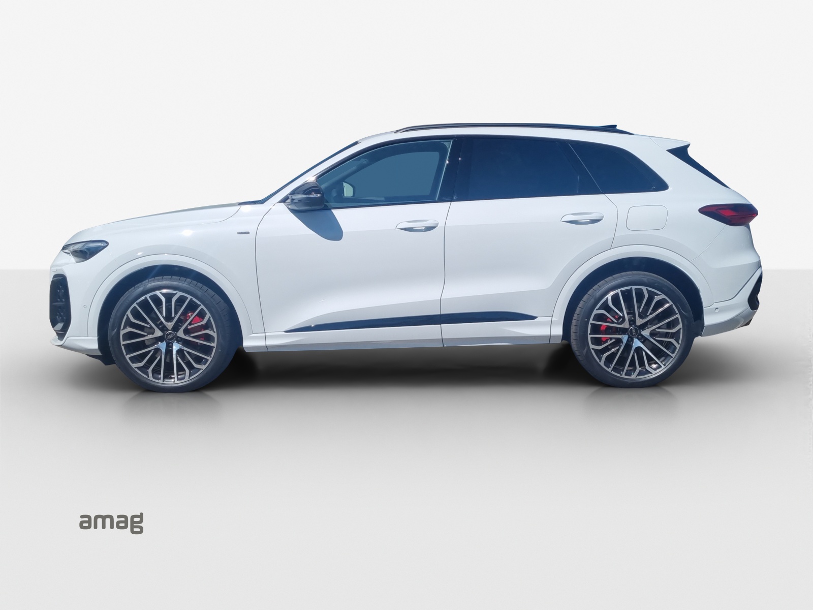 AUDI Q5 e-hybrid quattro 270 kW S-tronic-showroom-element-1