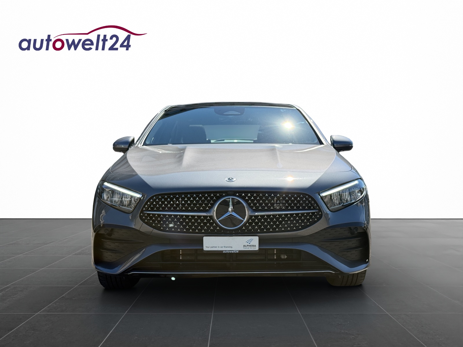 MERCEDES-BENZ A 250 e 8G-DCT AMG-LINE-showroom-element-2