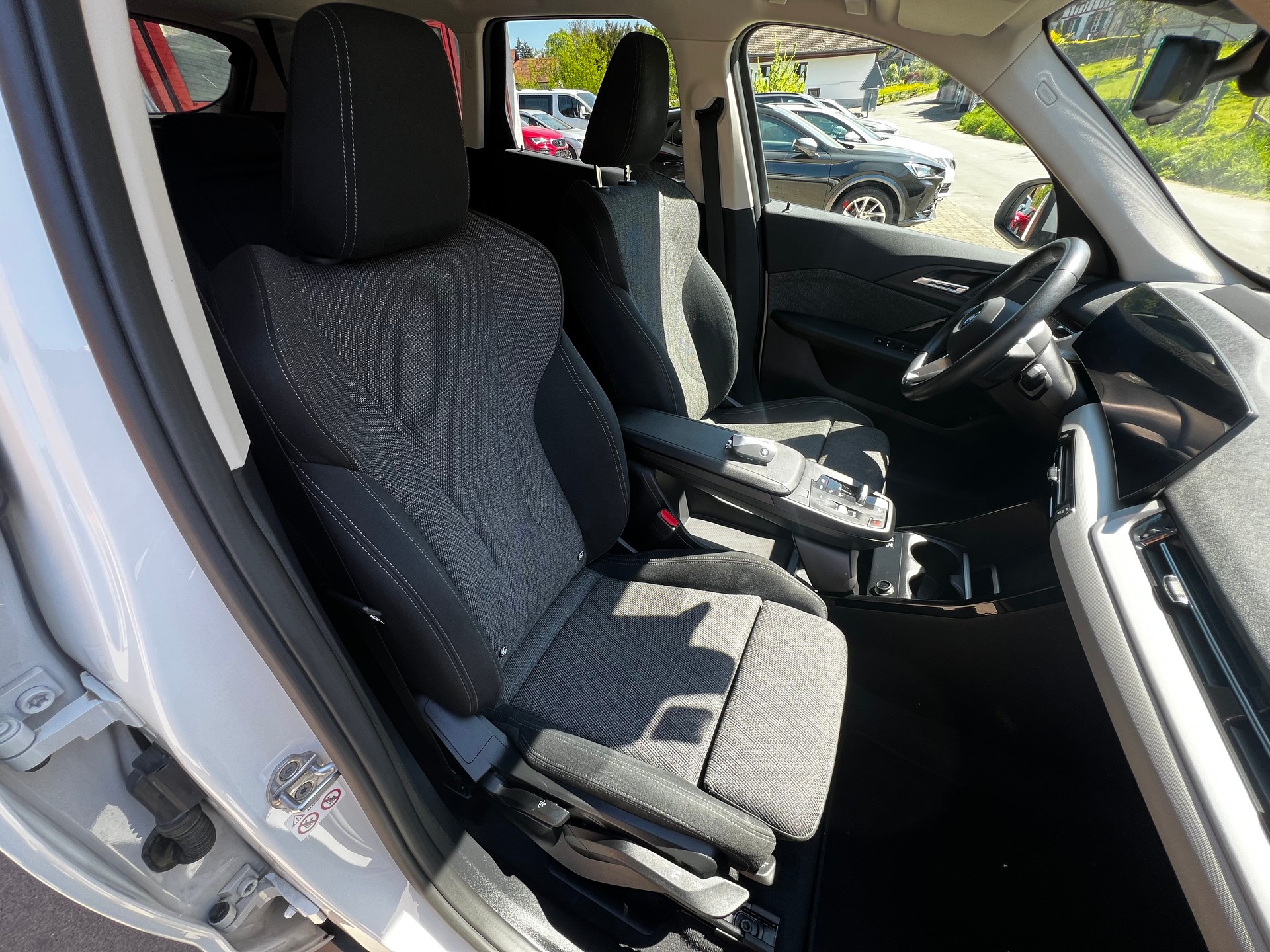 BMW X1 xDrive 20d 48V-image-7