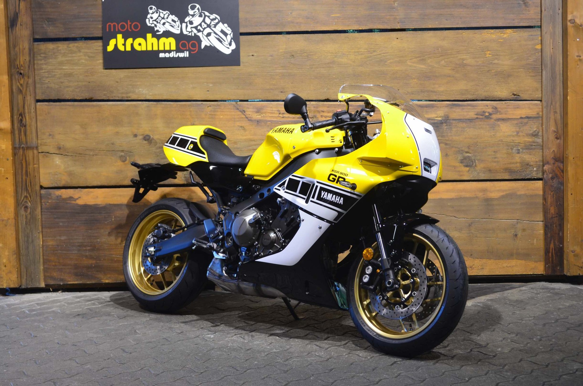 YAMAHA XSR 900 GP ABS-image-0