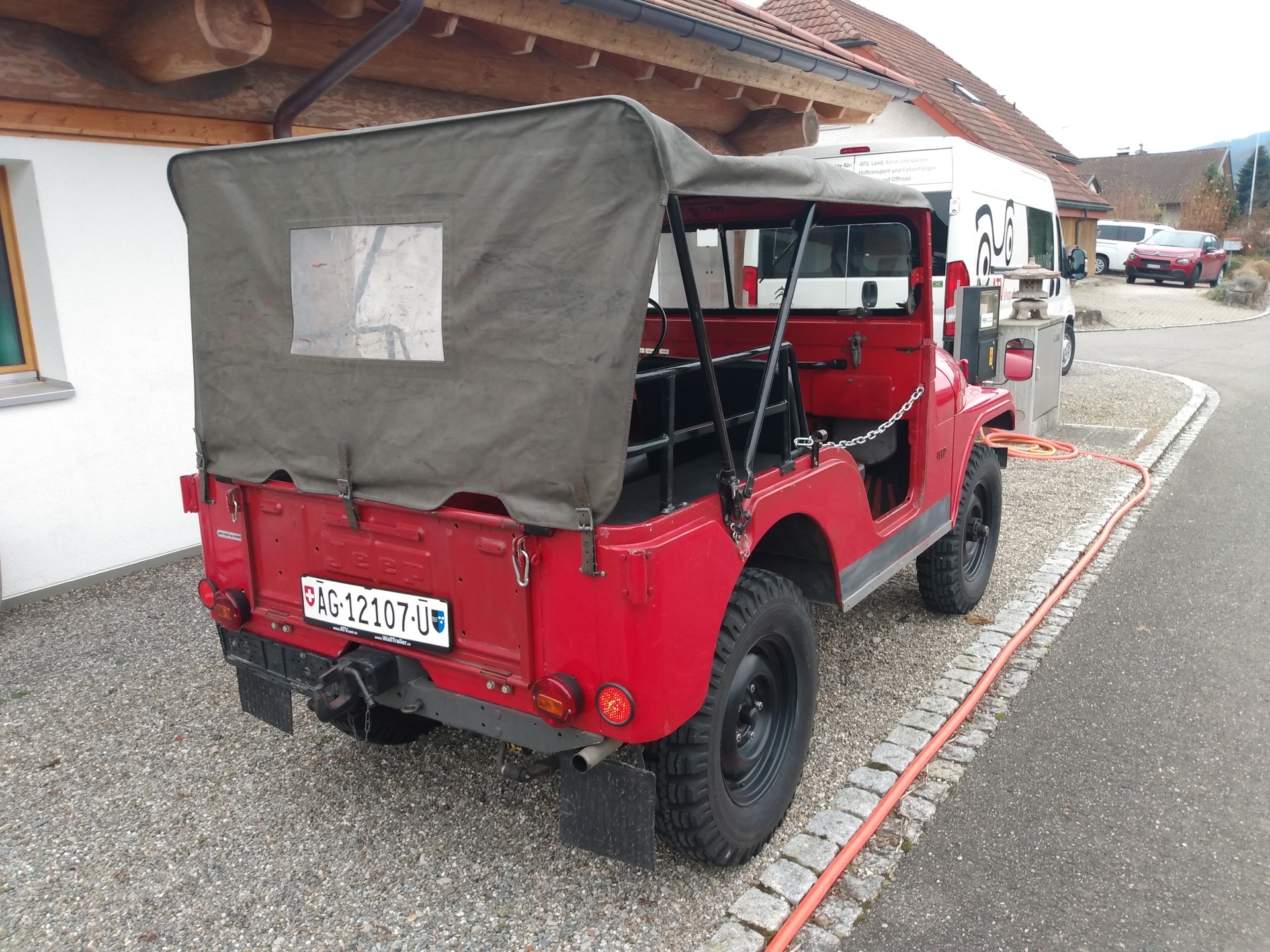 JEEP Universal-image-3