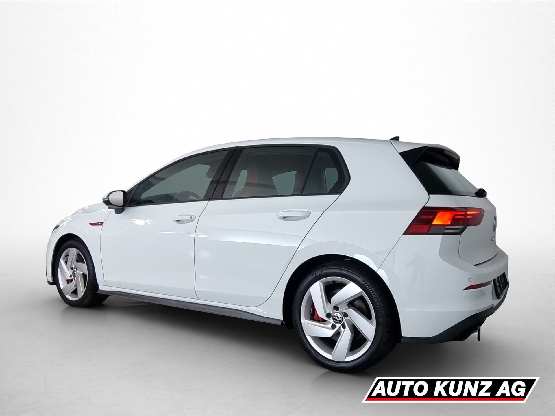 VW Golf 2.0 TSI GTI DSG-showroom-element-3