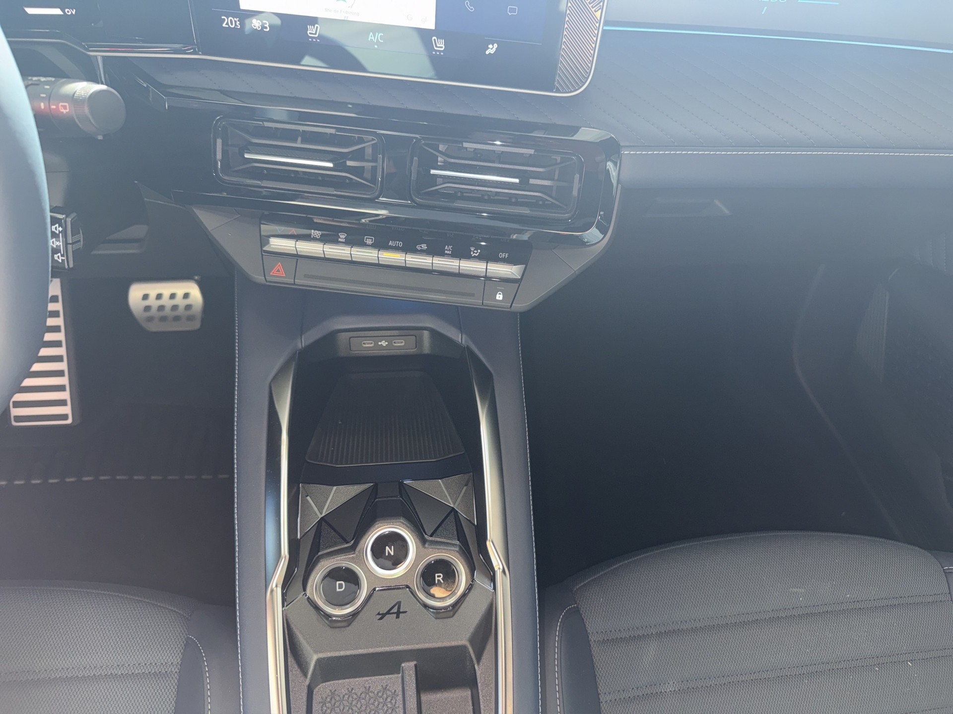 ALPINE A290 220 52kWh GT Performance-image-11