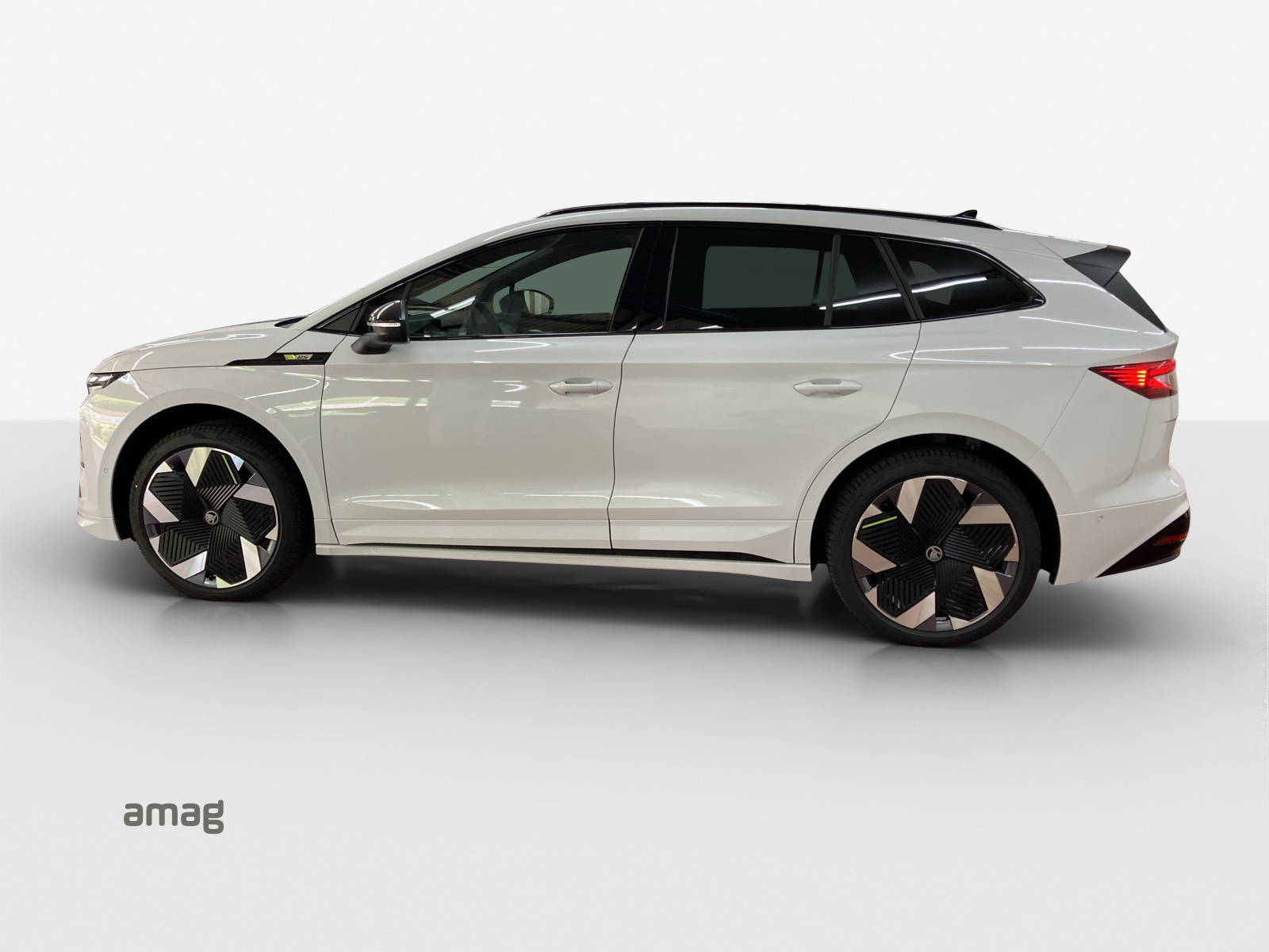SKODA Enyaq 4x4 RS-showroom-element-1