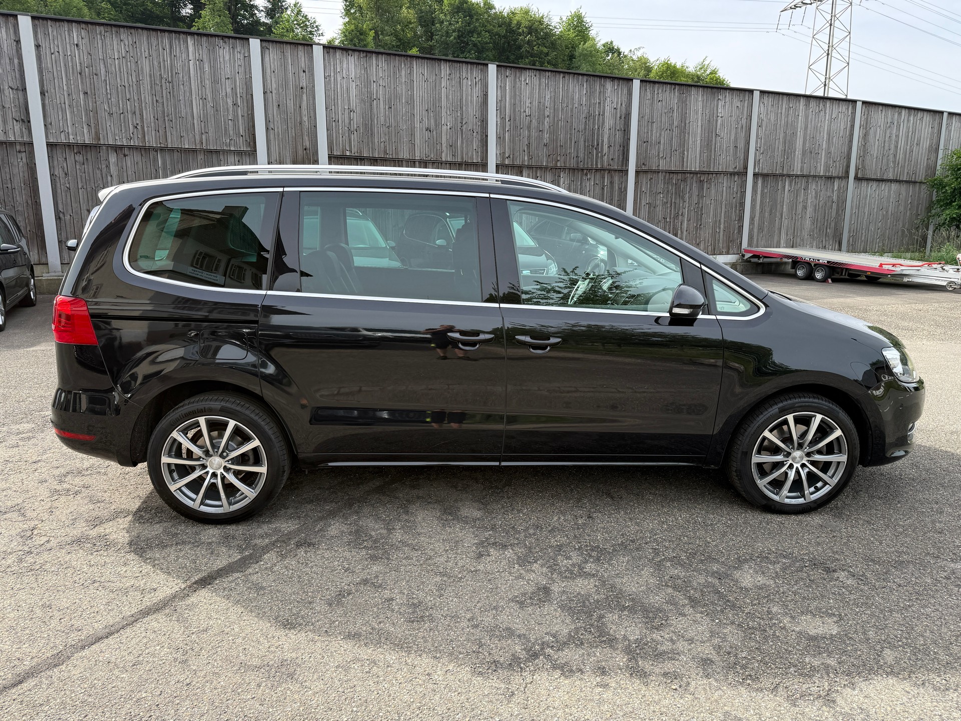 VW Sharan 2.0 TDI BlueMotion Technology Highline DSG-image-5