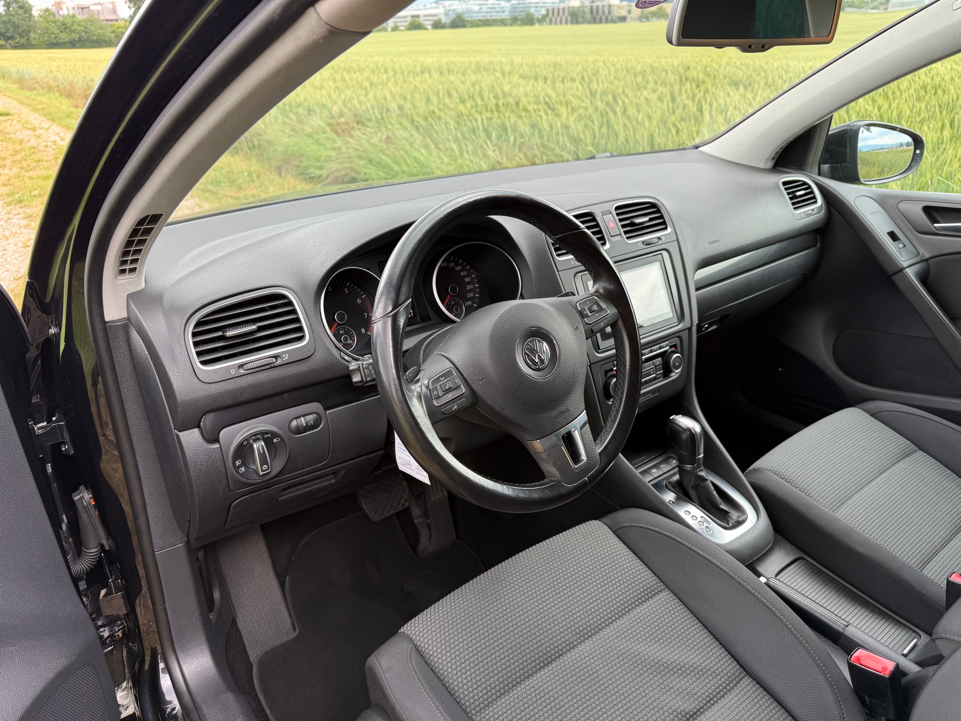 VW Golf 1.2 TSI Comfortline DSG-image-8