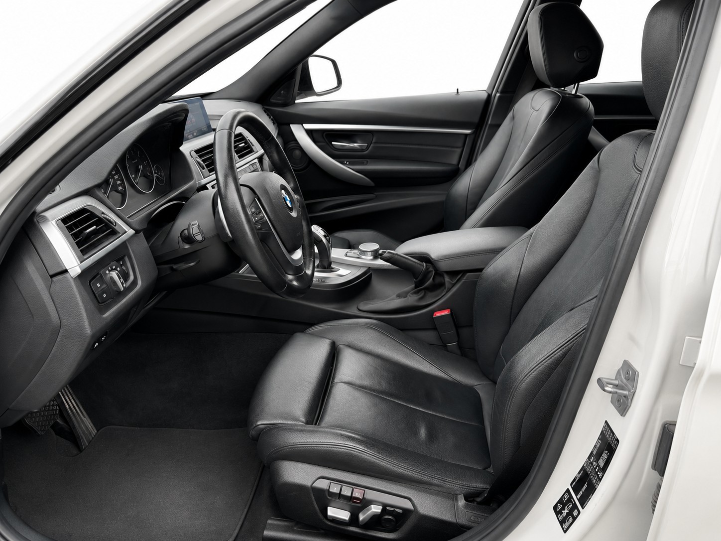 BMW 330d xDrive Touring Edition M Sport Steptronic * Leder * Hochdruckpumpe Defekt *-image-12