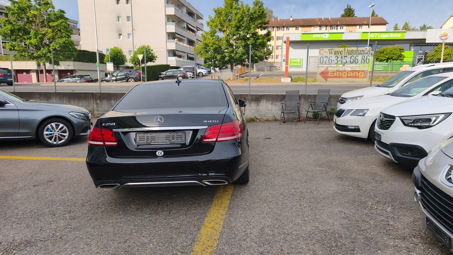 MERCEDES-BENZ E 250 BlueTEC 4Matic 7G-Tronic-image-16