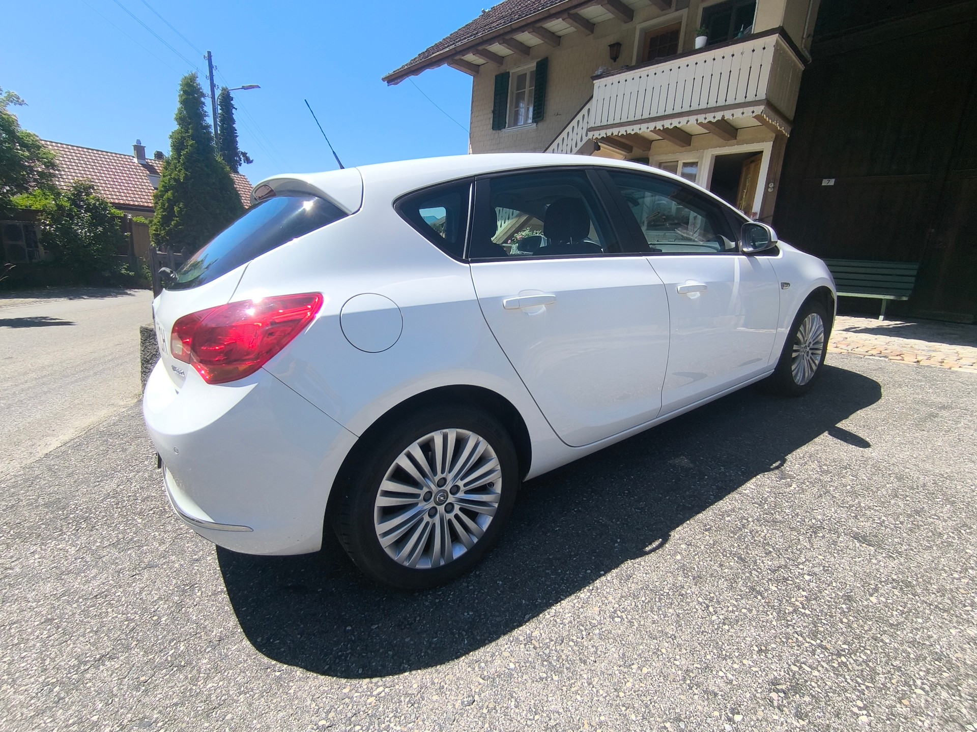 OPEL Astra 1.4i 16V Turbo Automatic-image-6