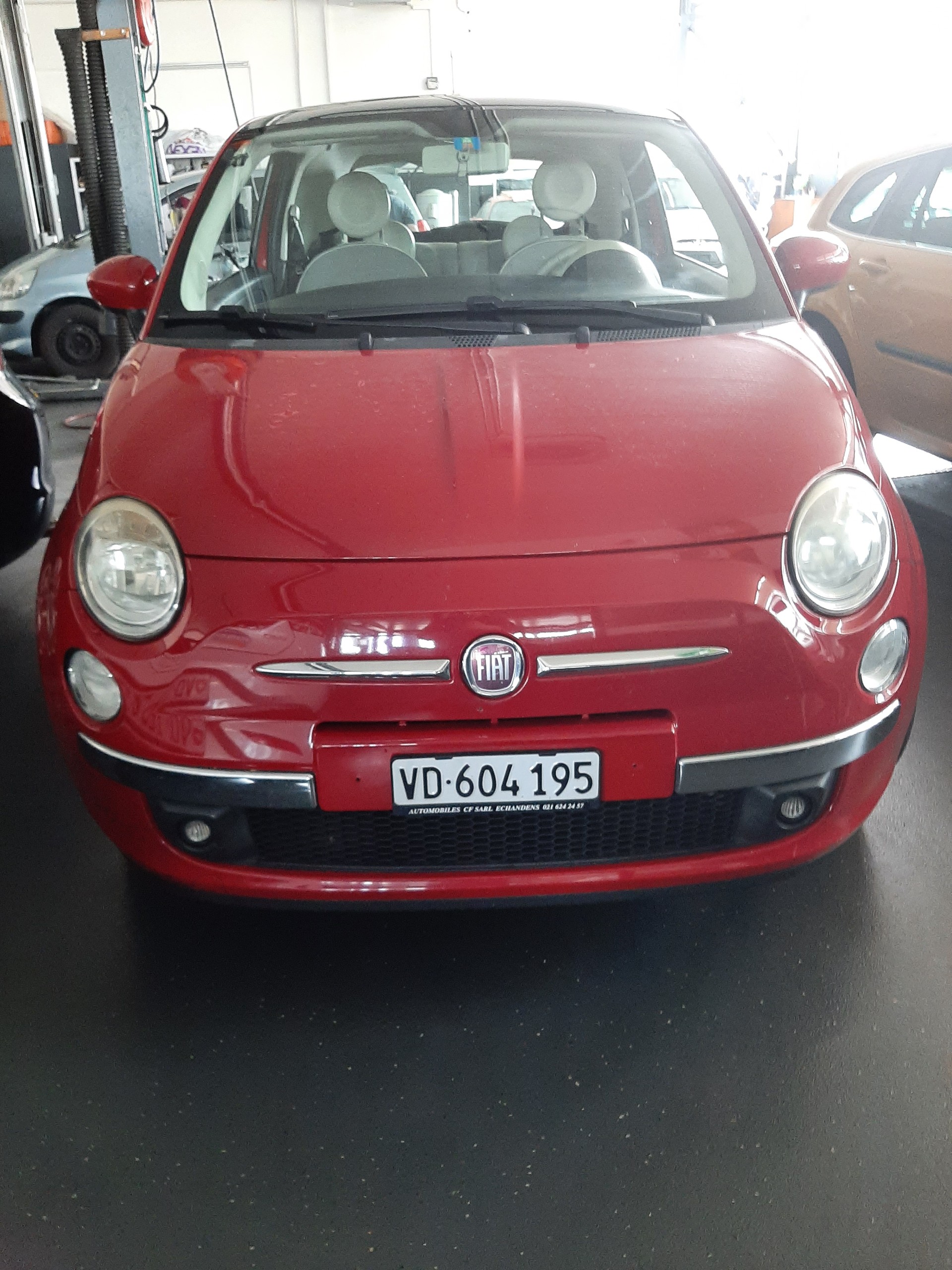 FIAT 500 1.2 Lounge-image-2