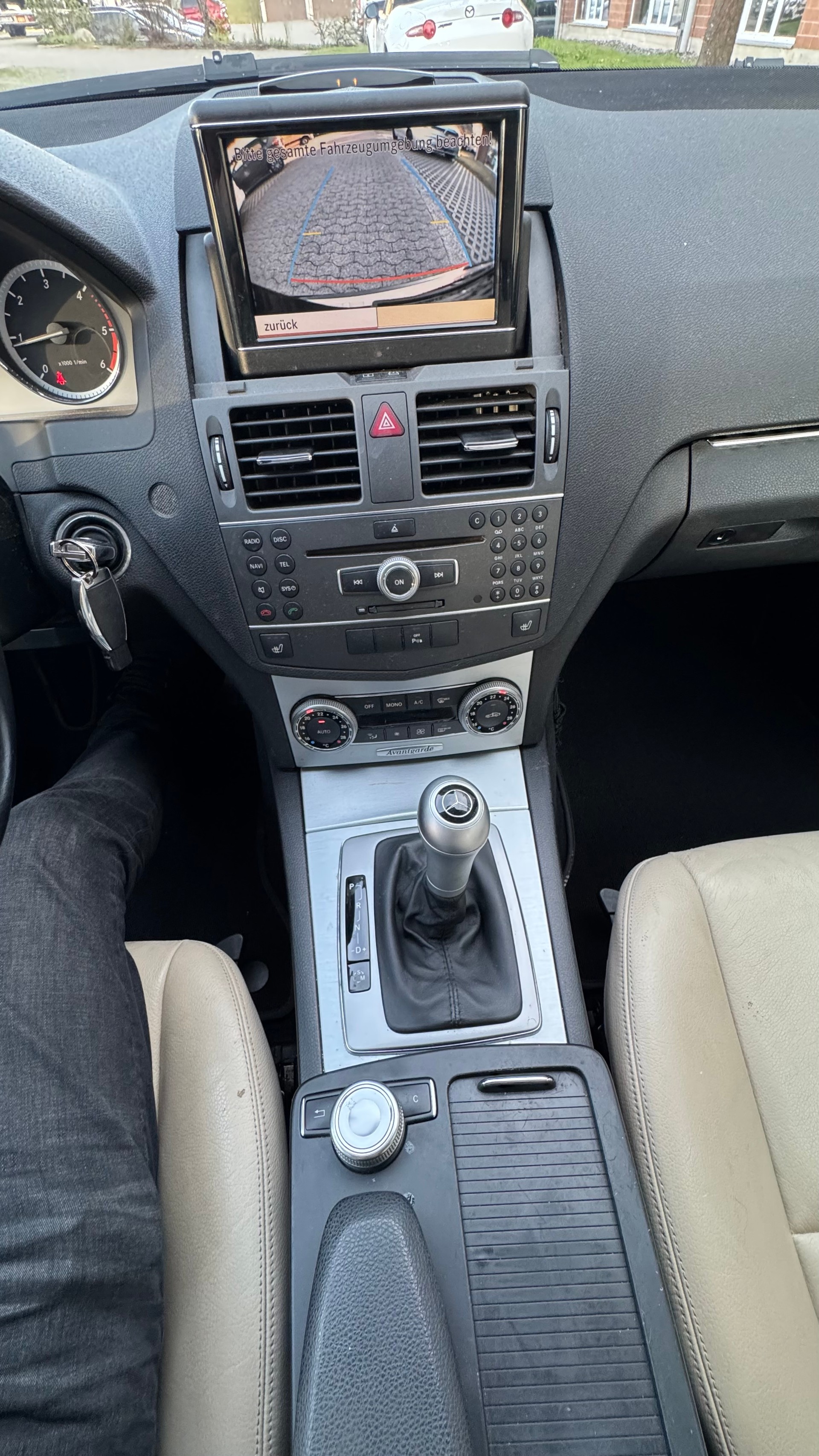 MERCEDES-BENZ C 200 CDI Avantgarde Automatic-image-11