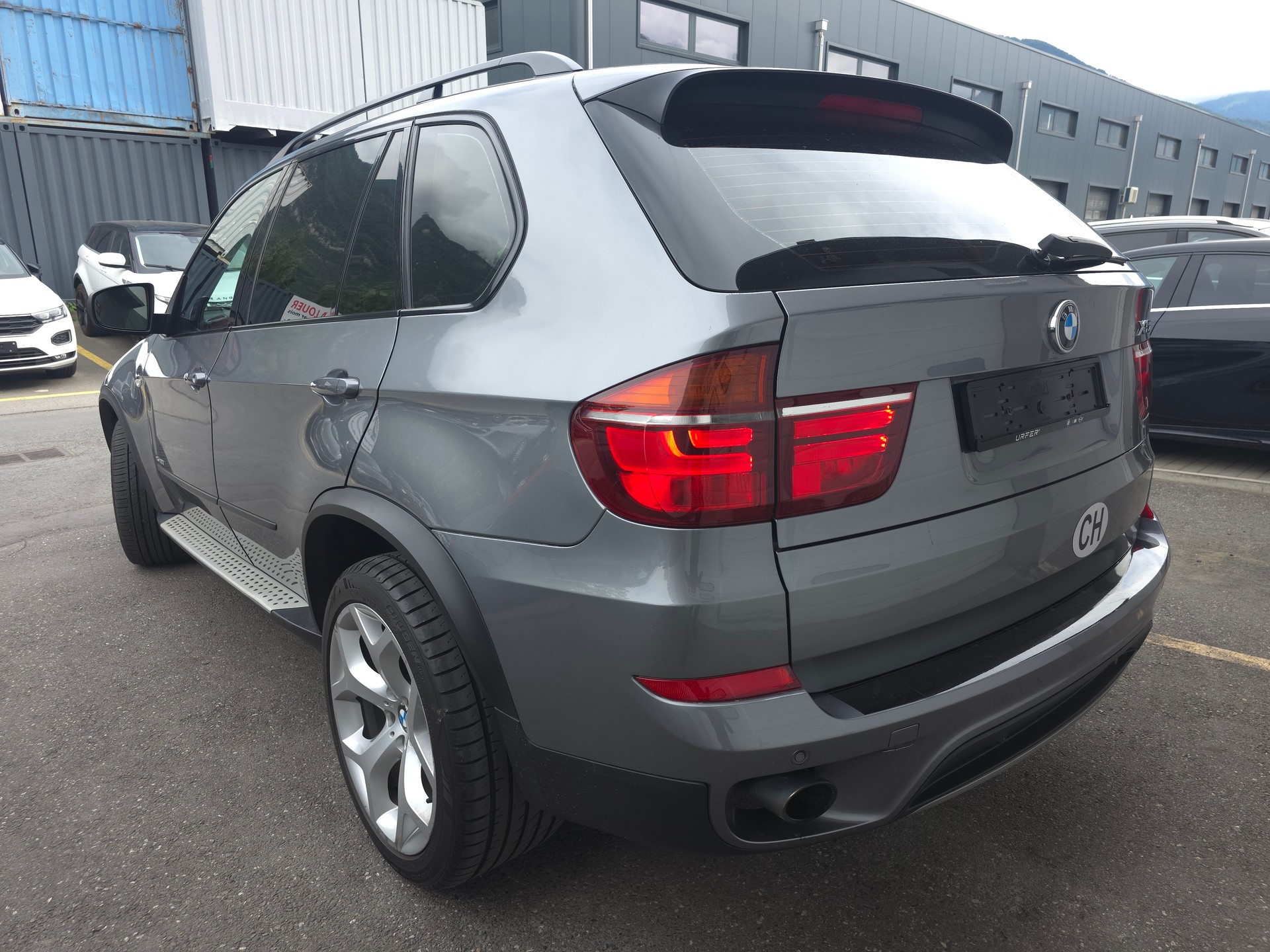 BMW X5 xDrive 30d Steptronic-showroom-element-3