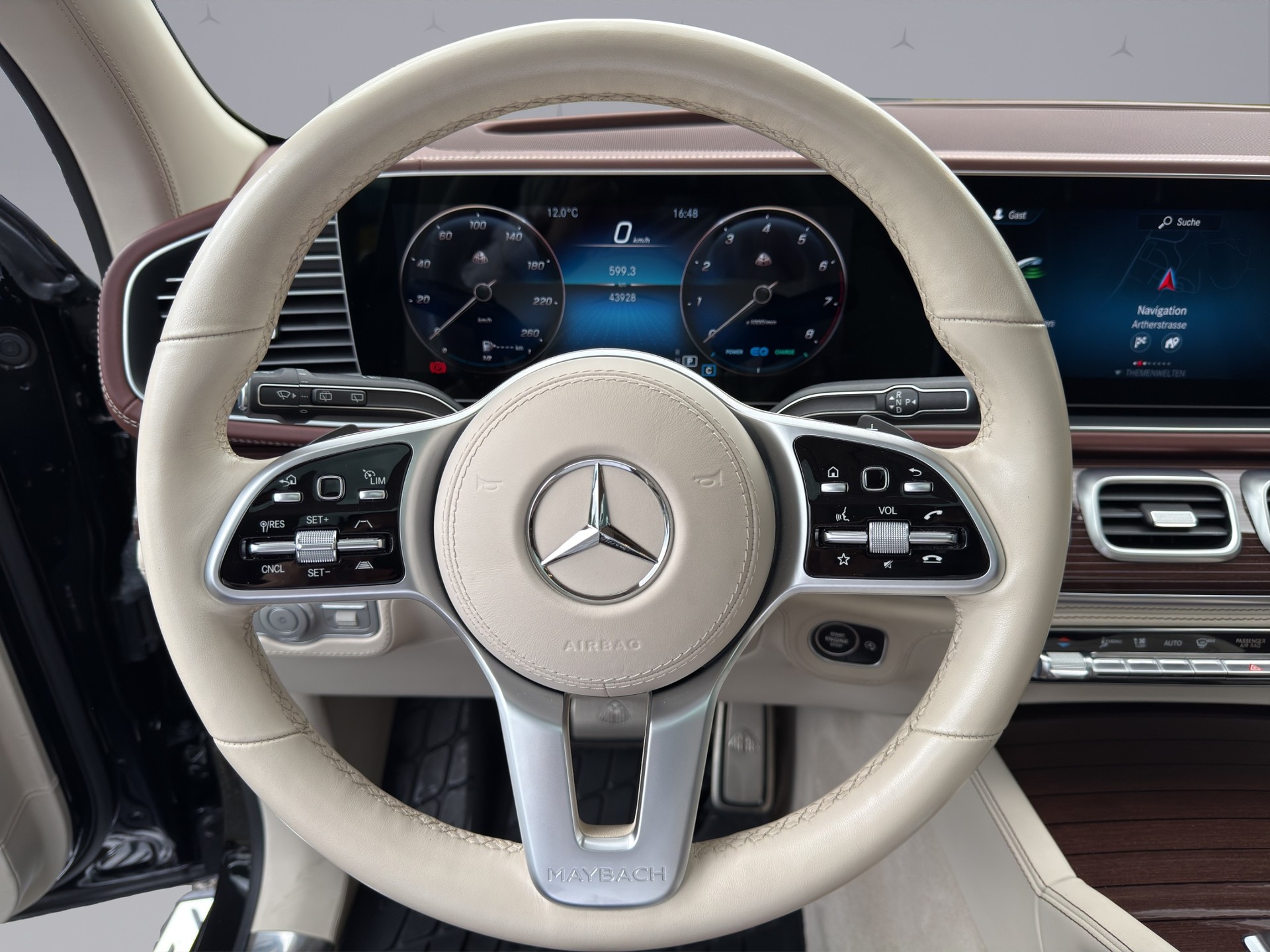 MERCEDES-BENZ GLS 600 4matic+ Maybach-image-9