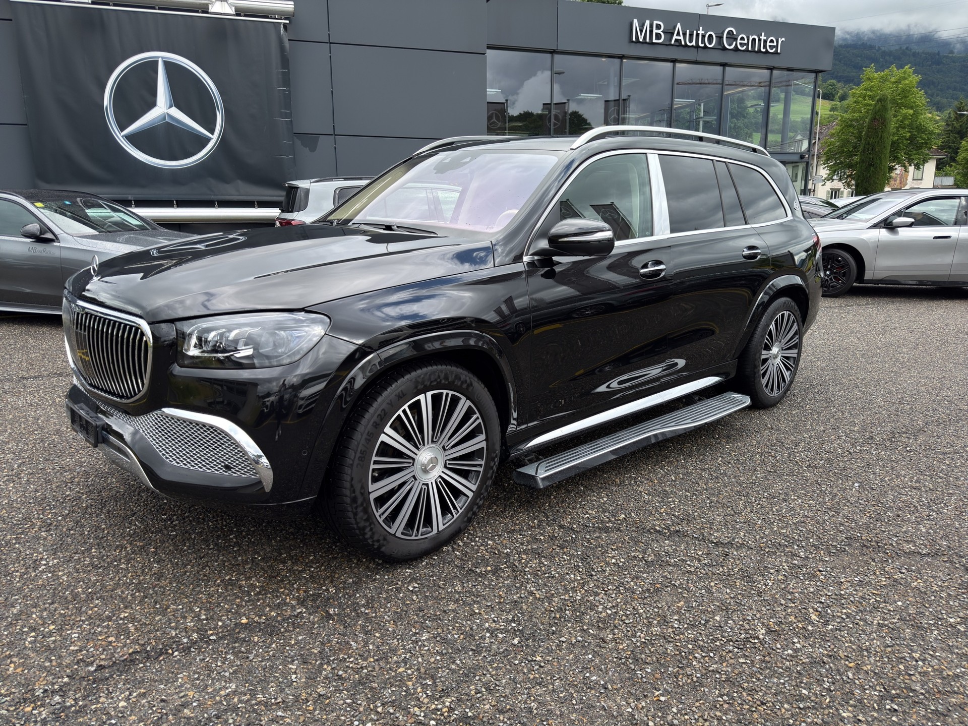 MERCEDES-BENZ GLS 600 4matic+ Maybach-image-23