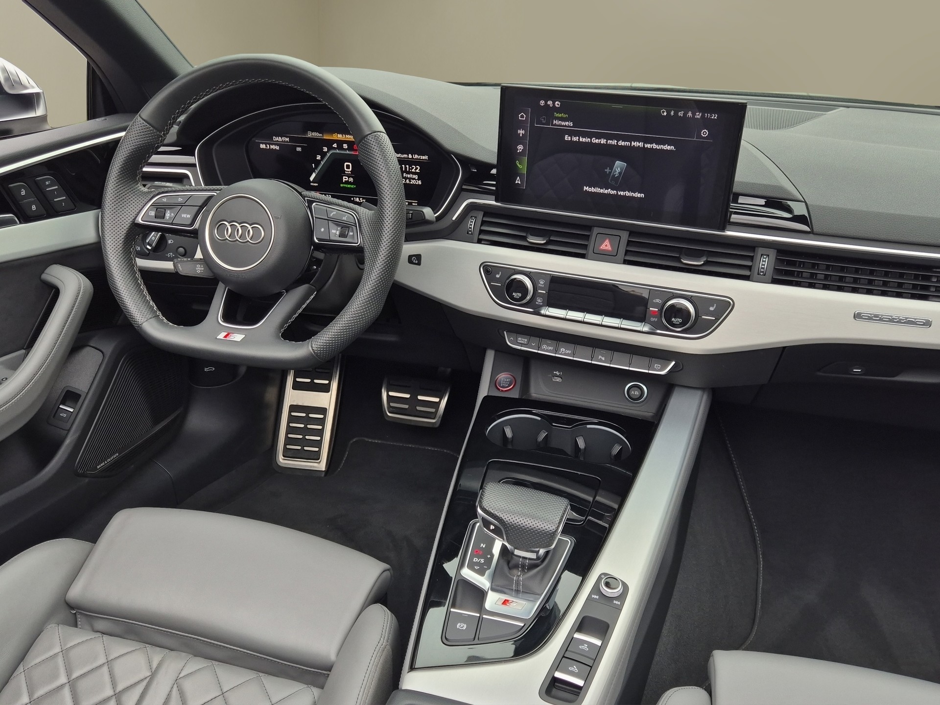 AUDI S5 Cabriolet 3.0 TFSI quattro tiptronic-image-17