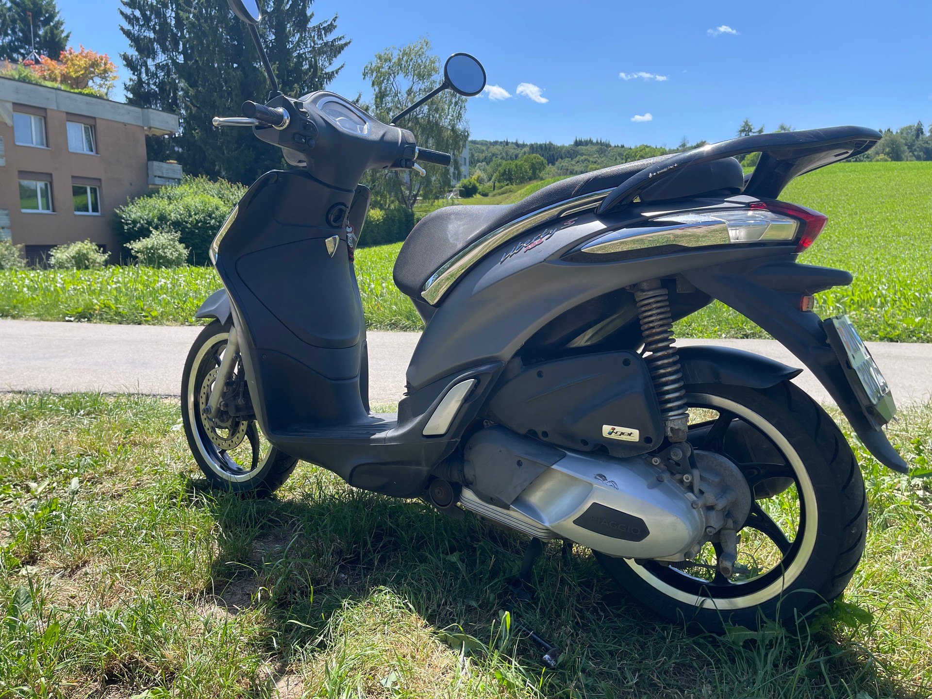 PIAGGIO Liberty 125 iGet Sport ABS-image-3