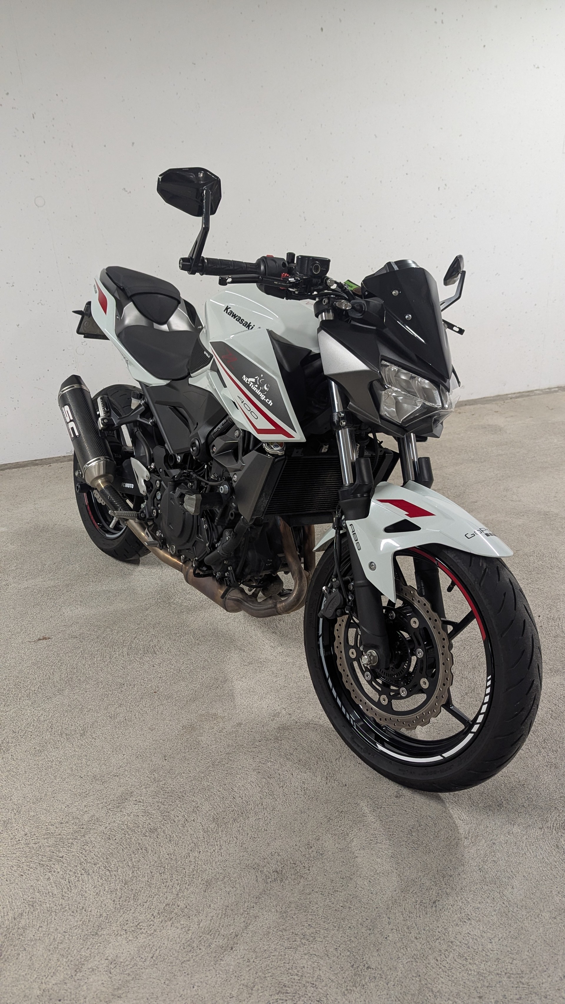 KAWASAKI Z 400-image-0