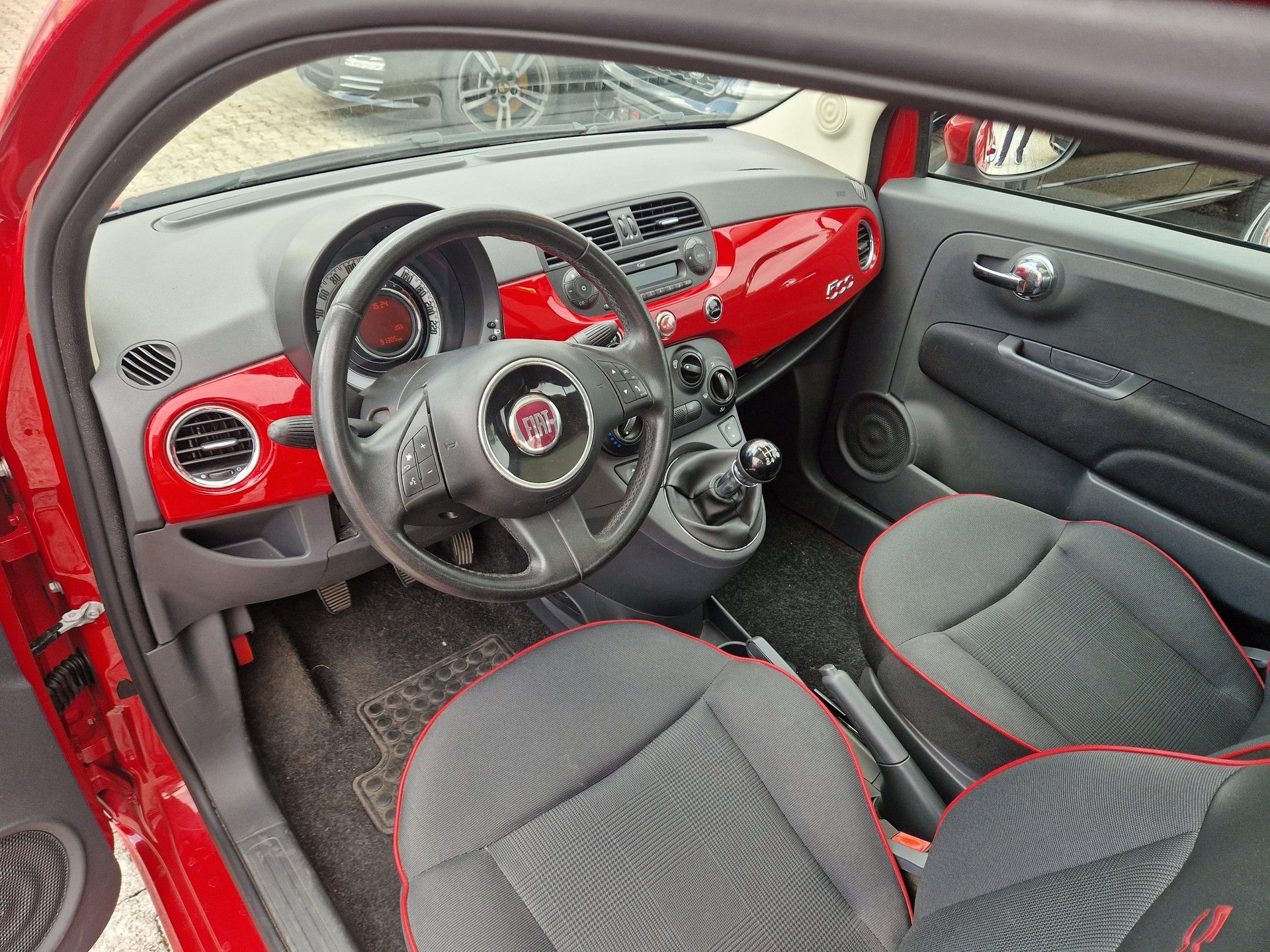 FIAT lounge-image-5