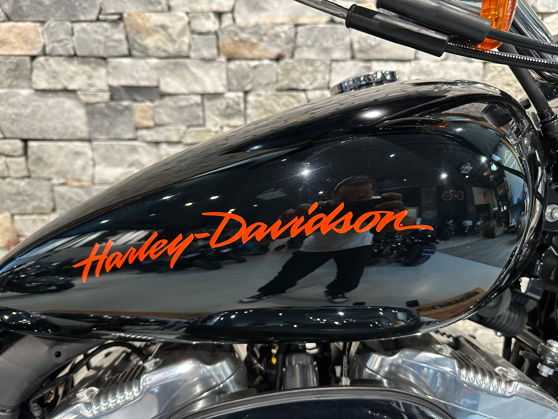 HARLEY-DAVIDSON XL 883 L Sportster Super Low-image-4