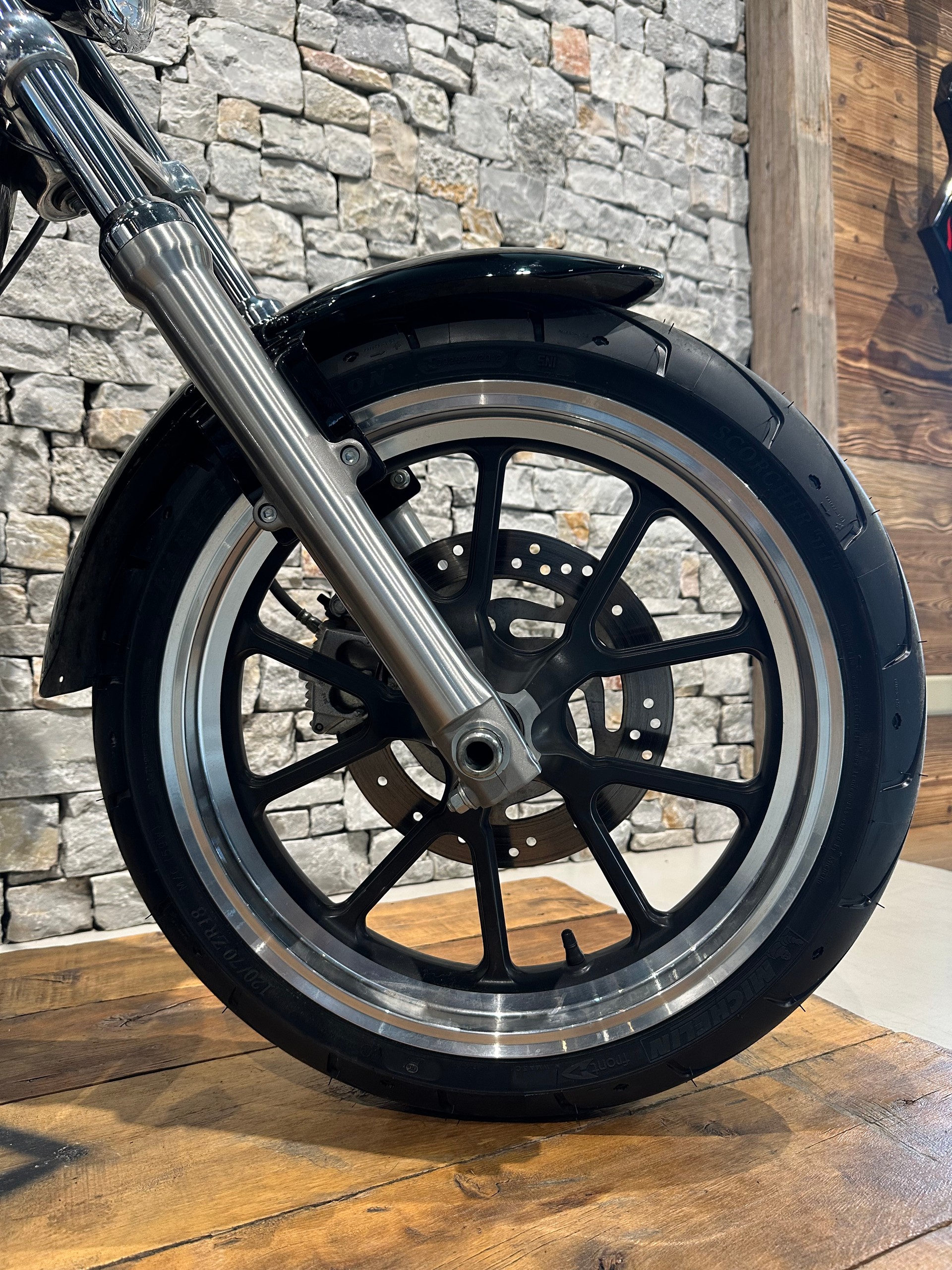 HARLEY-DAVIDSON XL 883 L Sportster Super Low-image-5