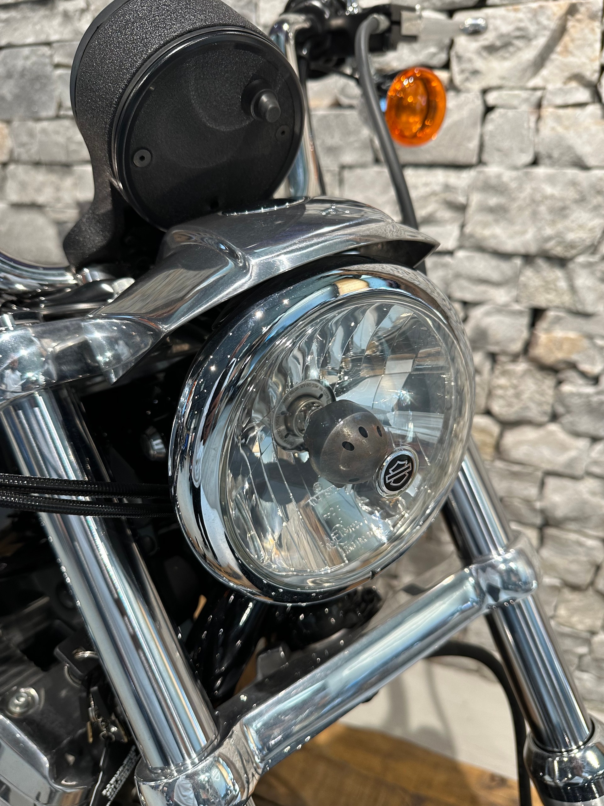 HARLEY-DAVIDSON XL 883 L Sportster Super Low-image-10