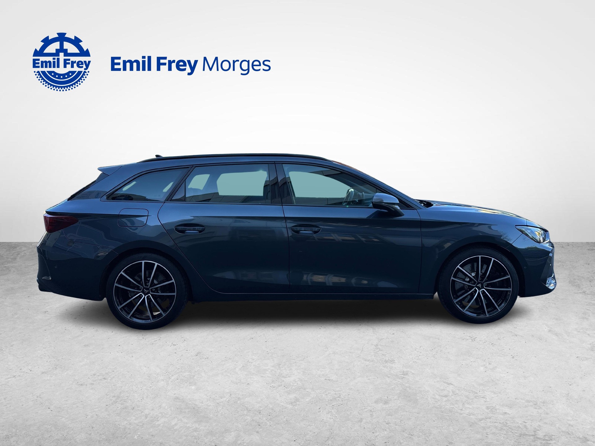 CUPRA Leon ST 2.0 TSI 333 VZ 4Drive DSG-showroom-element-1
