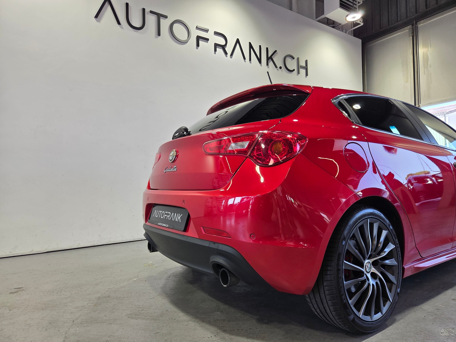 ALFA ROMEO Giulietta 1750 TBi Quadrifogl. Verde TCT-image-9