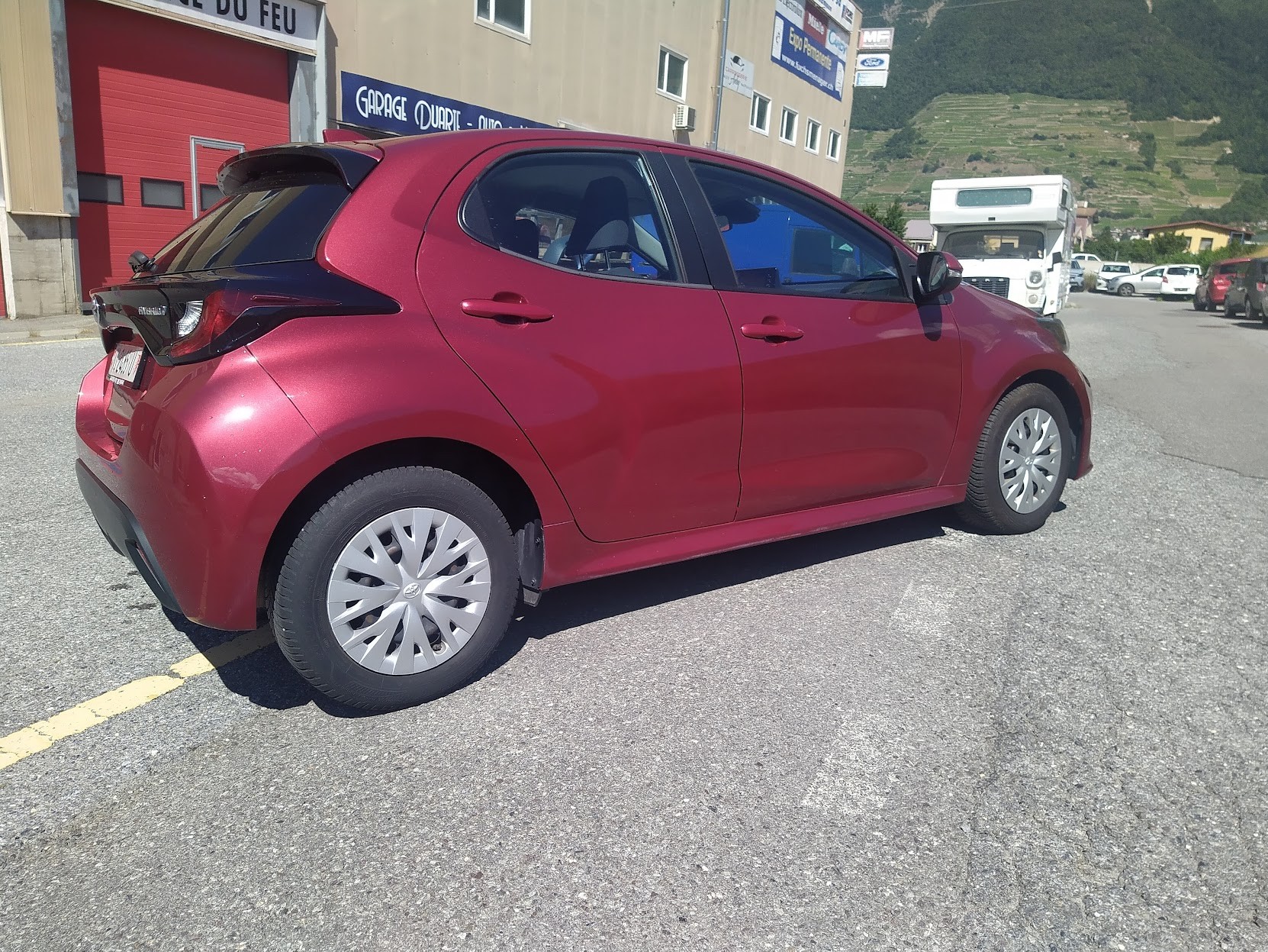 TOYOTA 1.5 VVT-i HSD Active-image-2