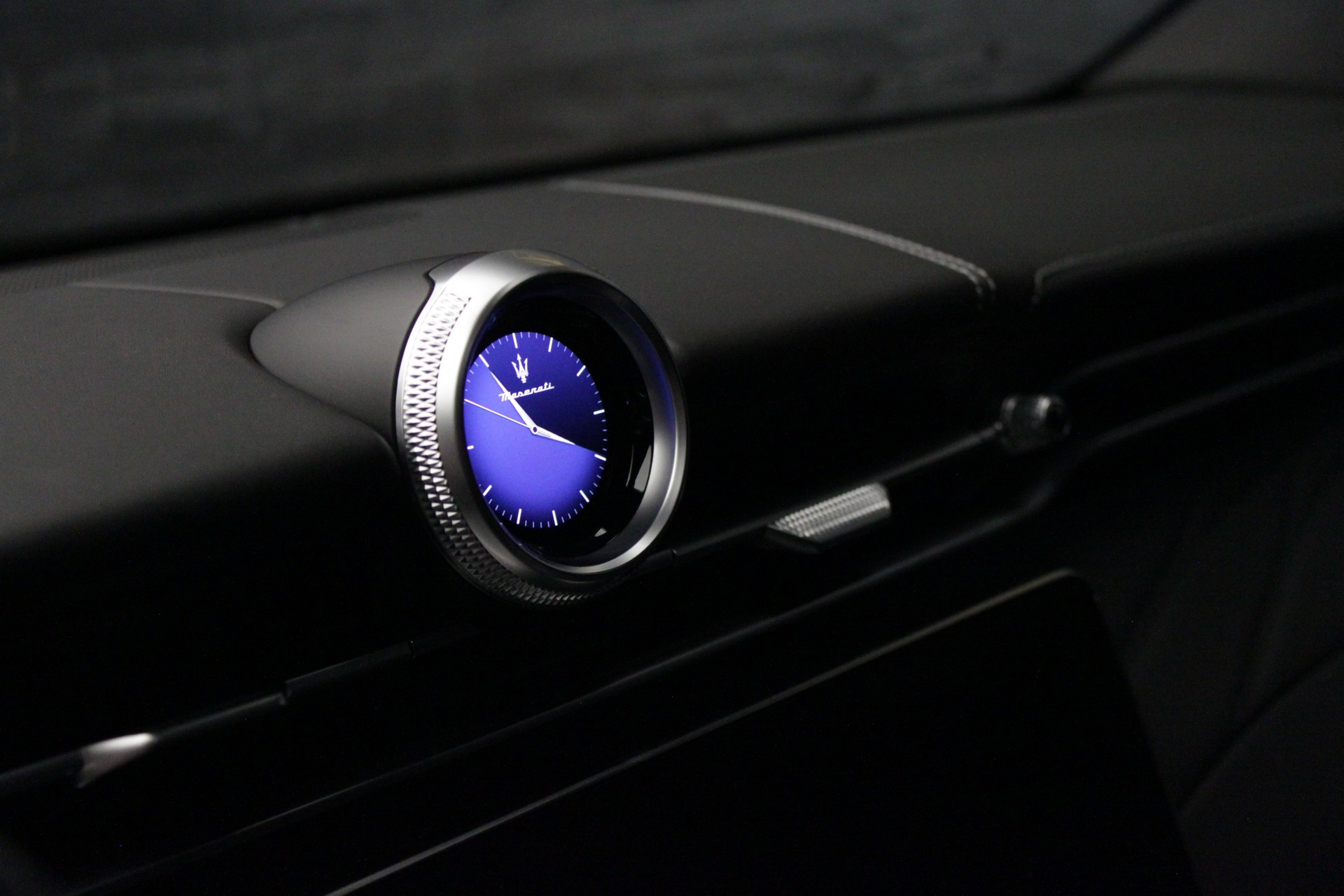 MASERATI Grecale 2.0 MHEV Modena Hybrid Automatica-image-18