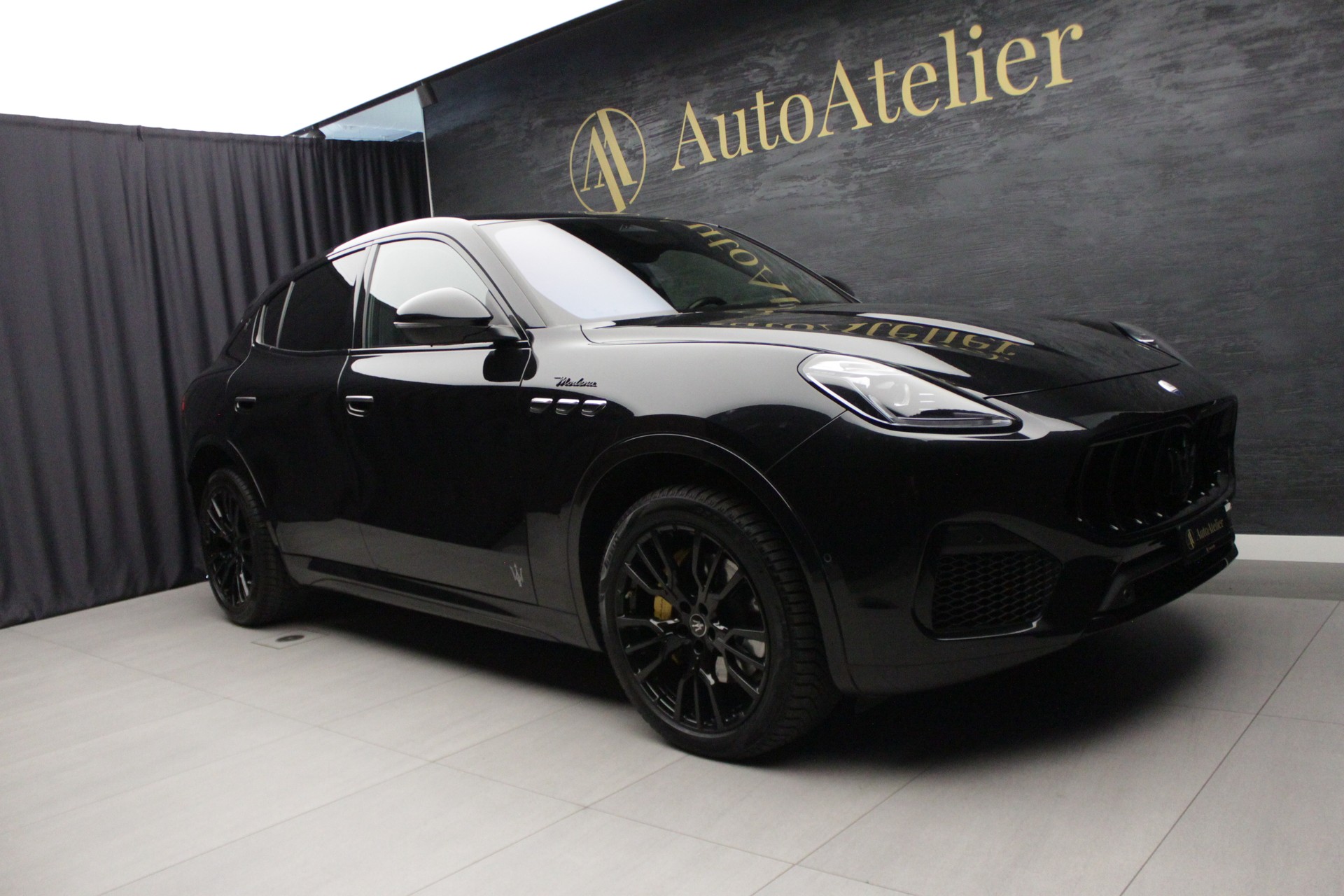 MASERATI Grecale 2.0 MHEV Modena Hybrid Automatica-showroom-element-3