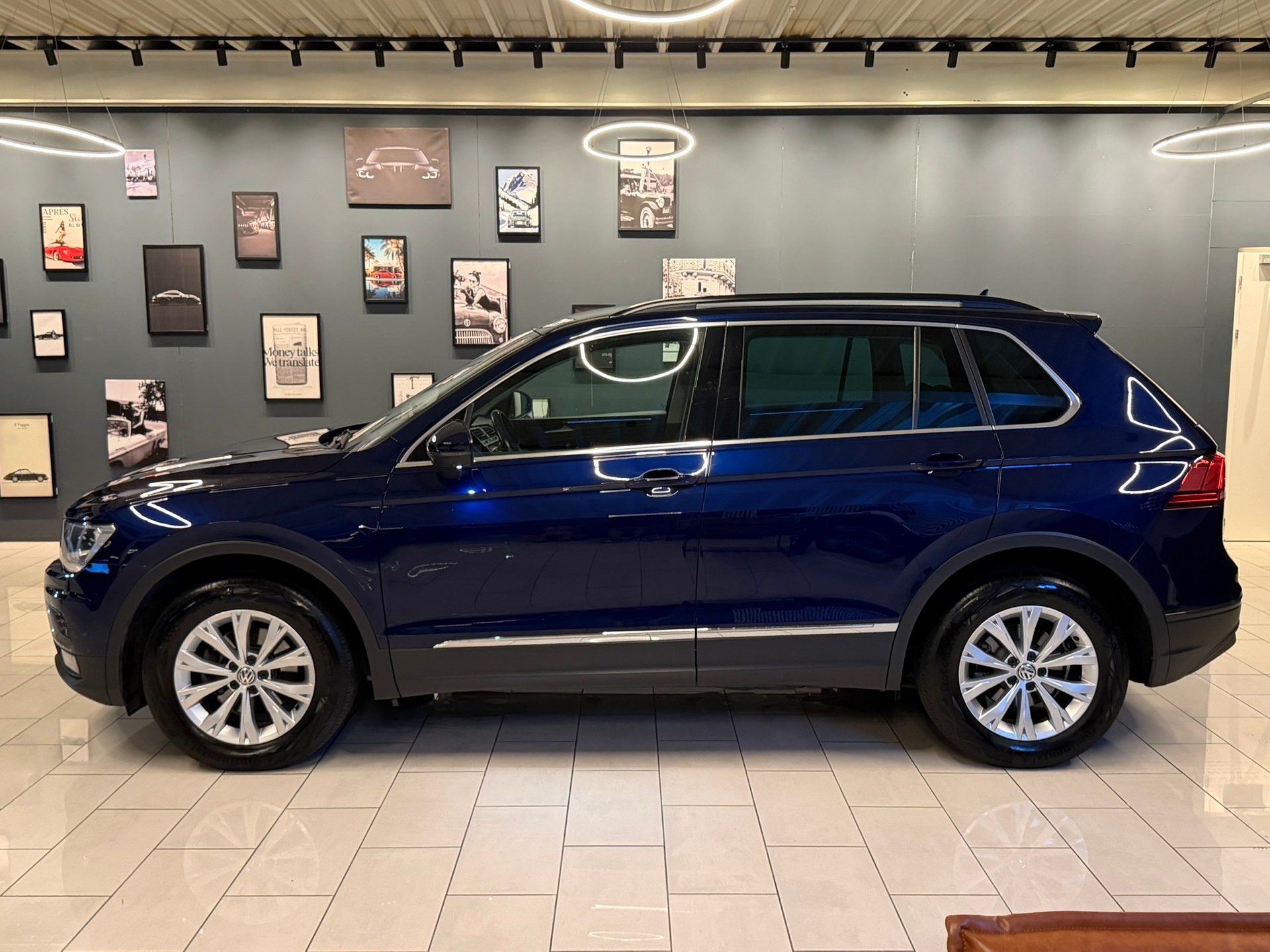 VW Tiguan 2.0 TDI SCR Comfortline 4Motion DSG-showroom-element-3