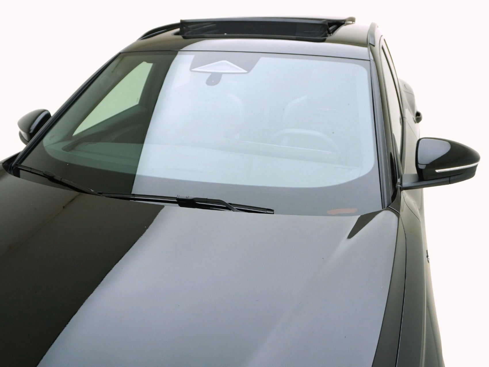 AUDI Q6 e-tron quattro S line-image-26