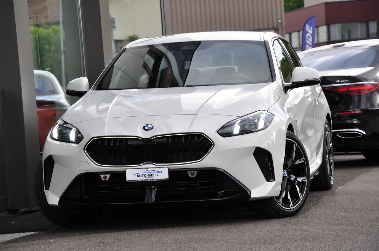 BMW 120 M Sport Pro Steptronic-showroom-element-1
