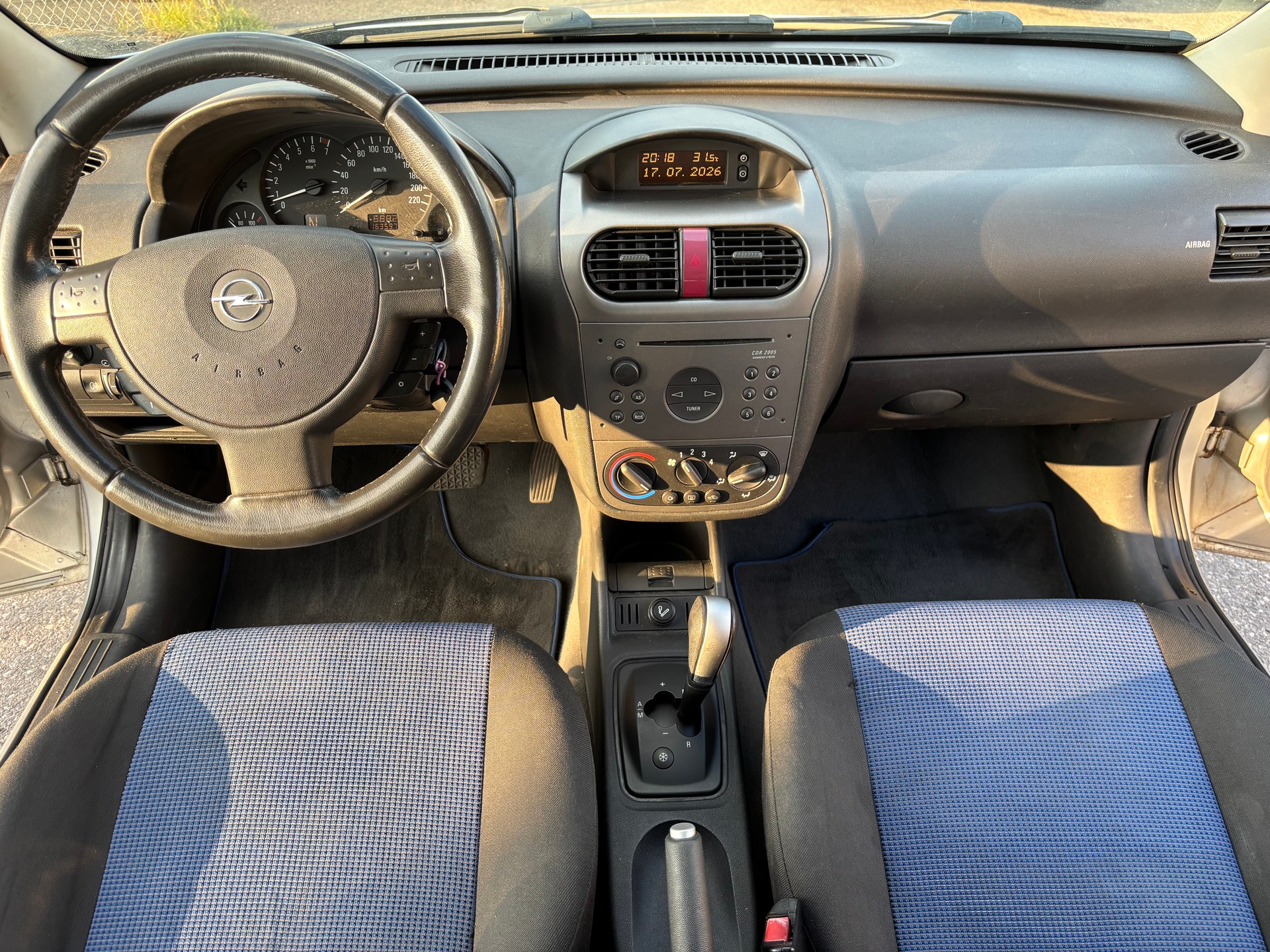 OPEL Corsa 1.4 TP Enjoy-image-6