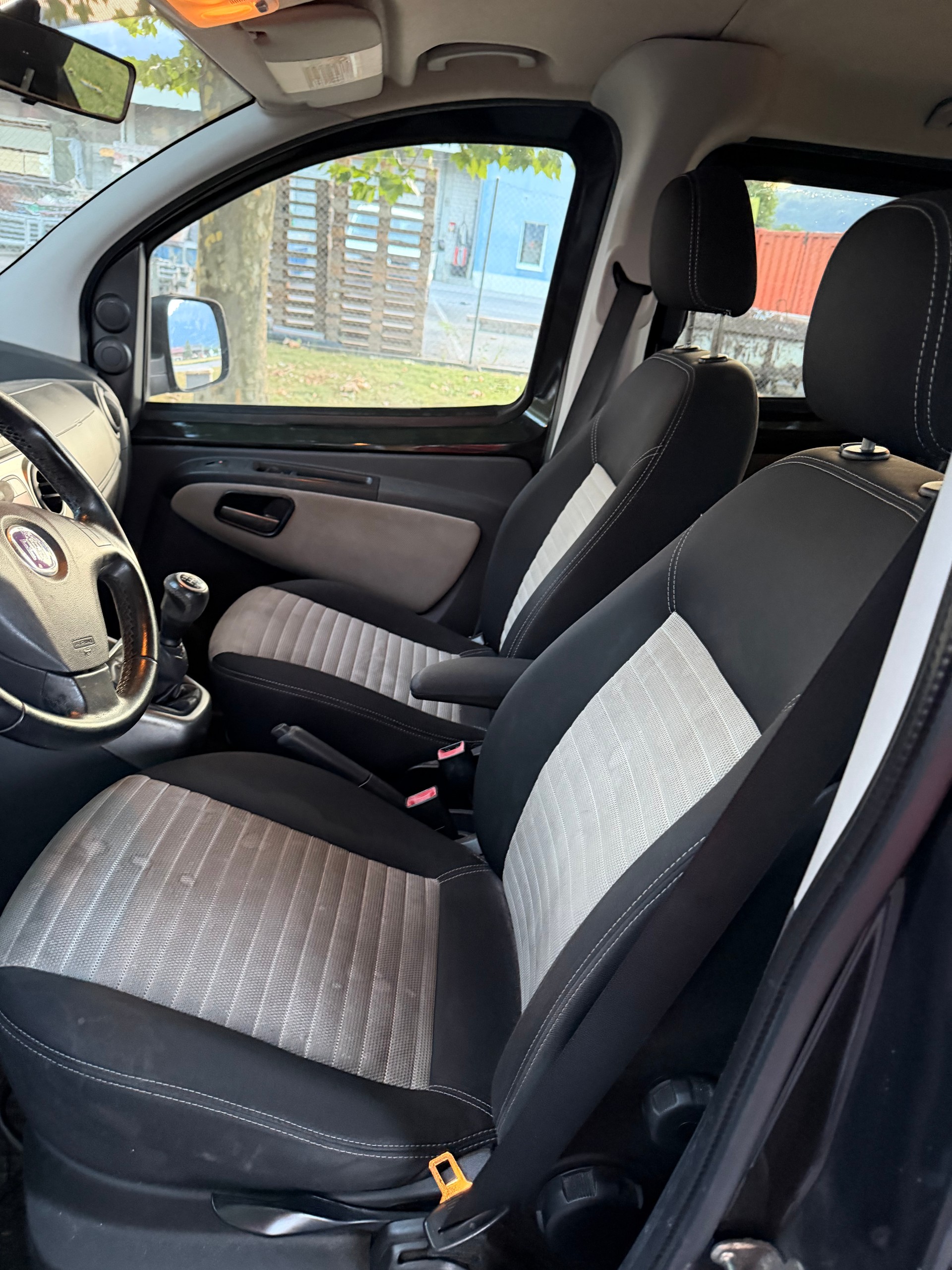 FIAT Qubo 1.3 JTD Dynamic-image-9
