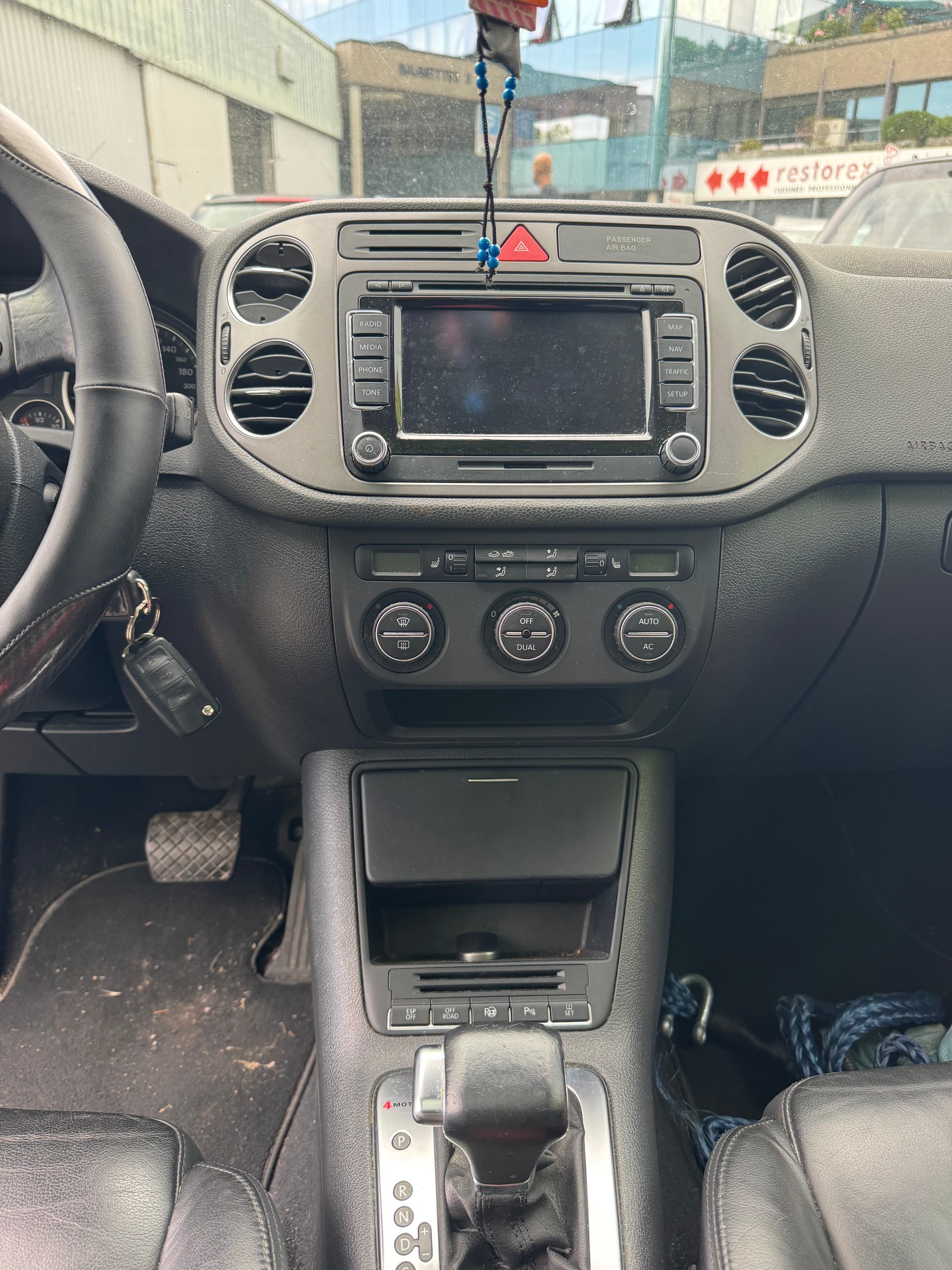 VW Tiguan 2.0 TSI Sport&Style Tiptronic-image-14