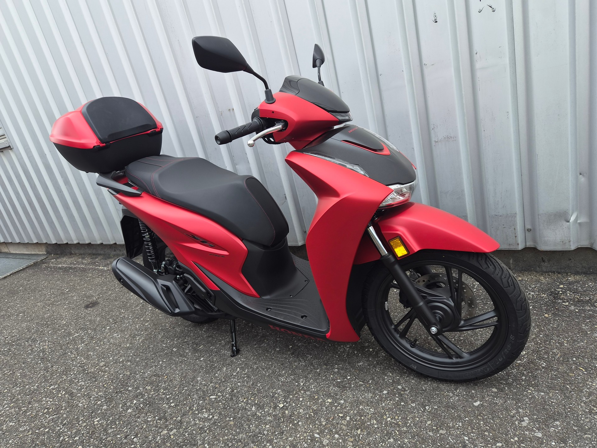 HONDA SH 150 INKL. TOP BOX-image-12